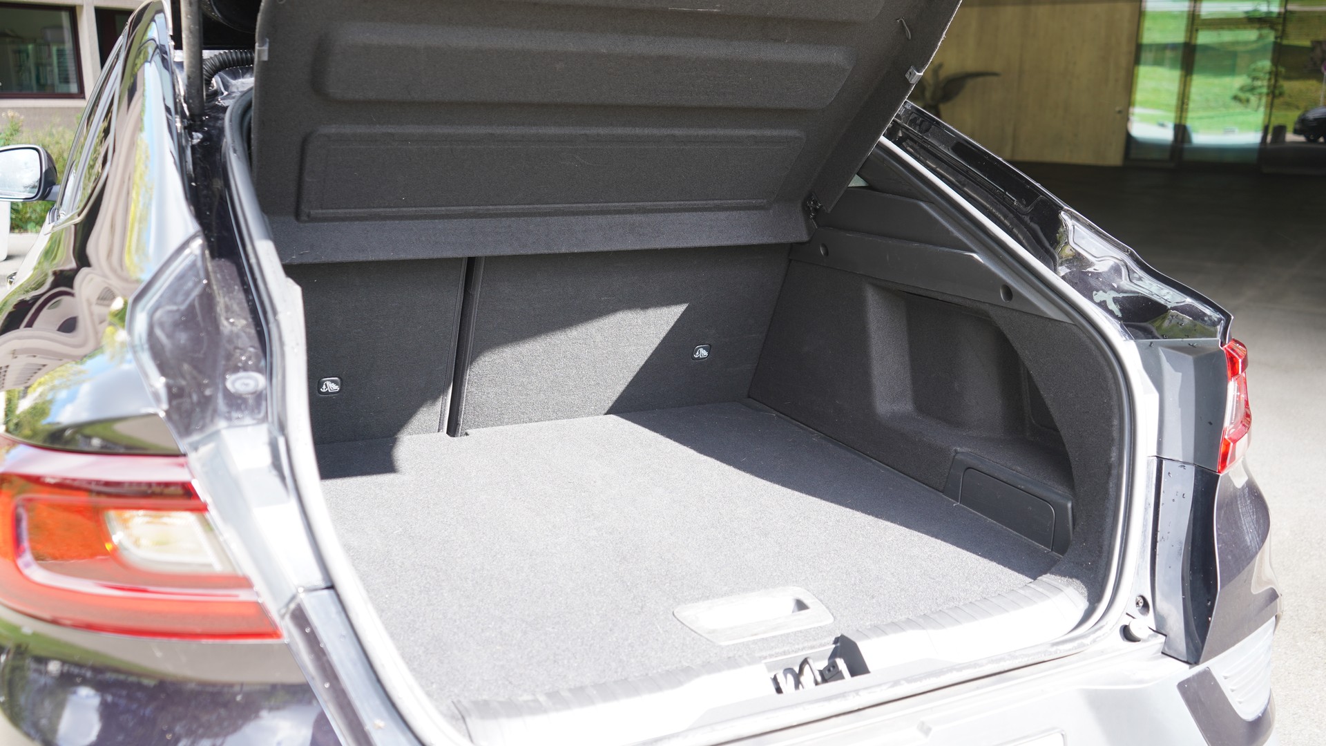 RENAULT Arkana 1.6 E-Tech R.S.Line-image-16