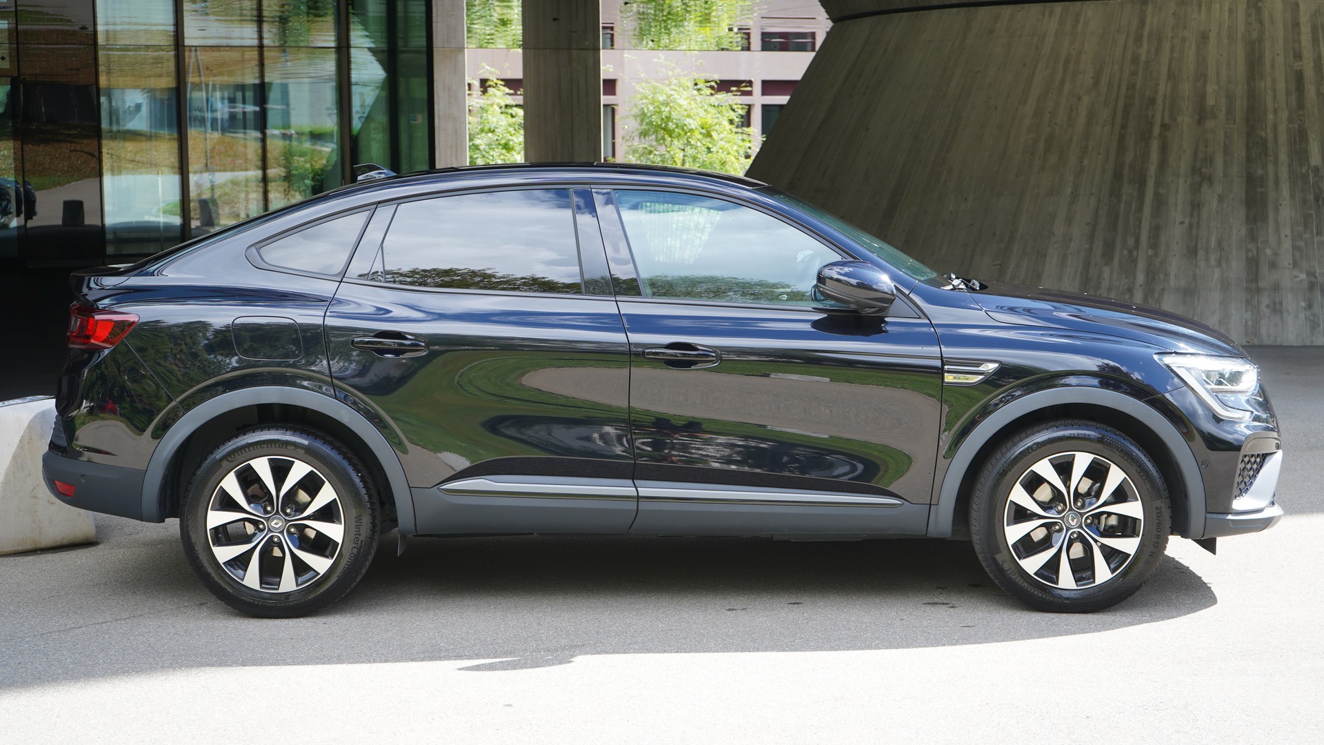 RENAULT Arkana 1.6 E-Tech R.S.Line-image-2