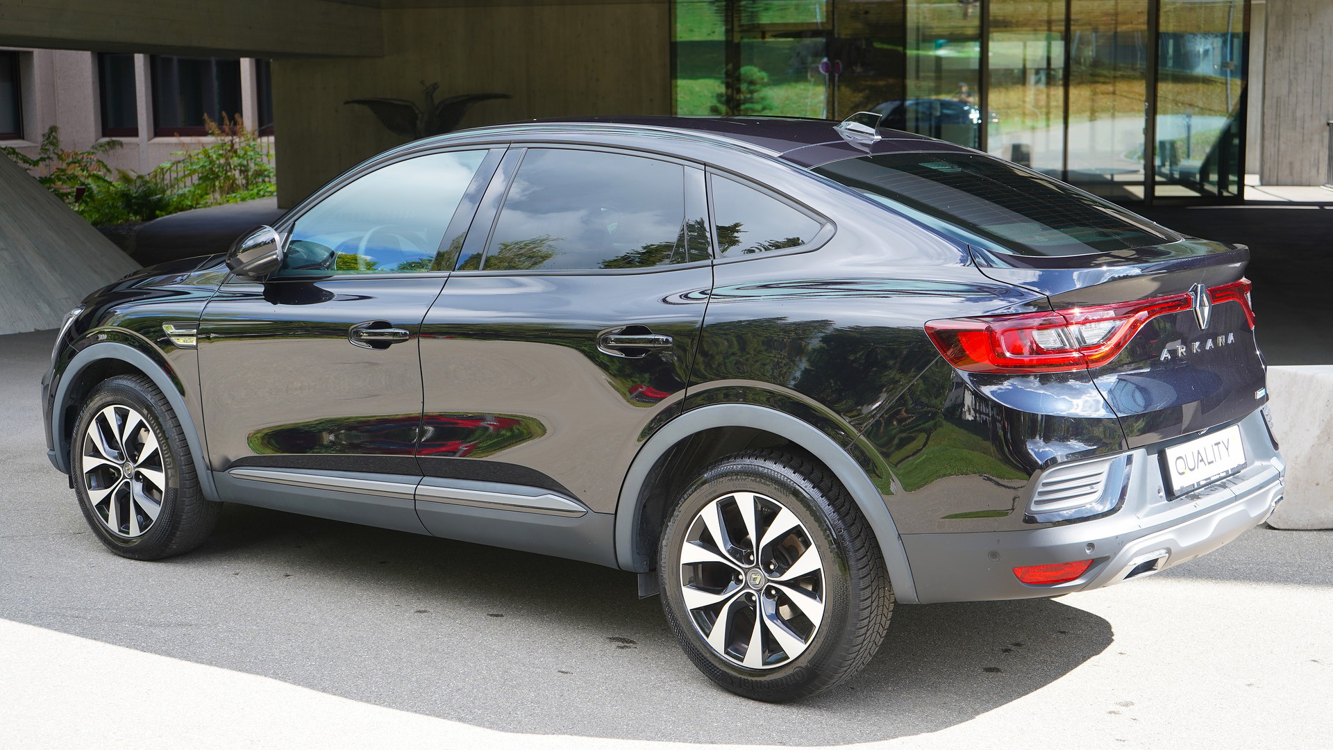 RENAULT Arkana 1.6 E-Tech R.S.Line-image-1
