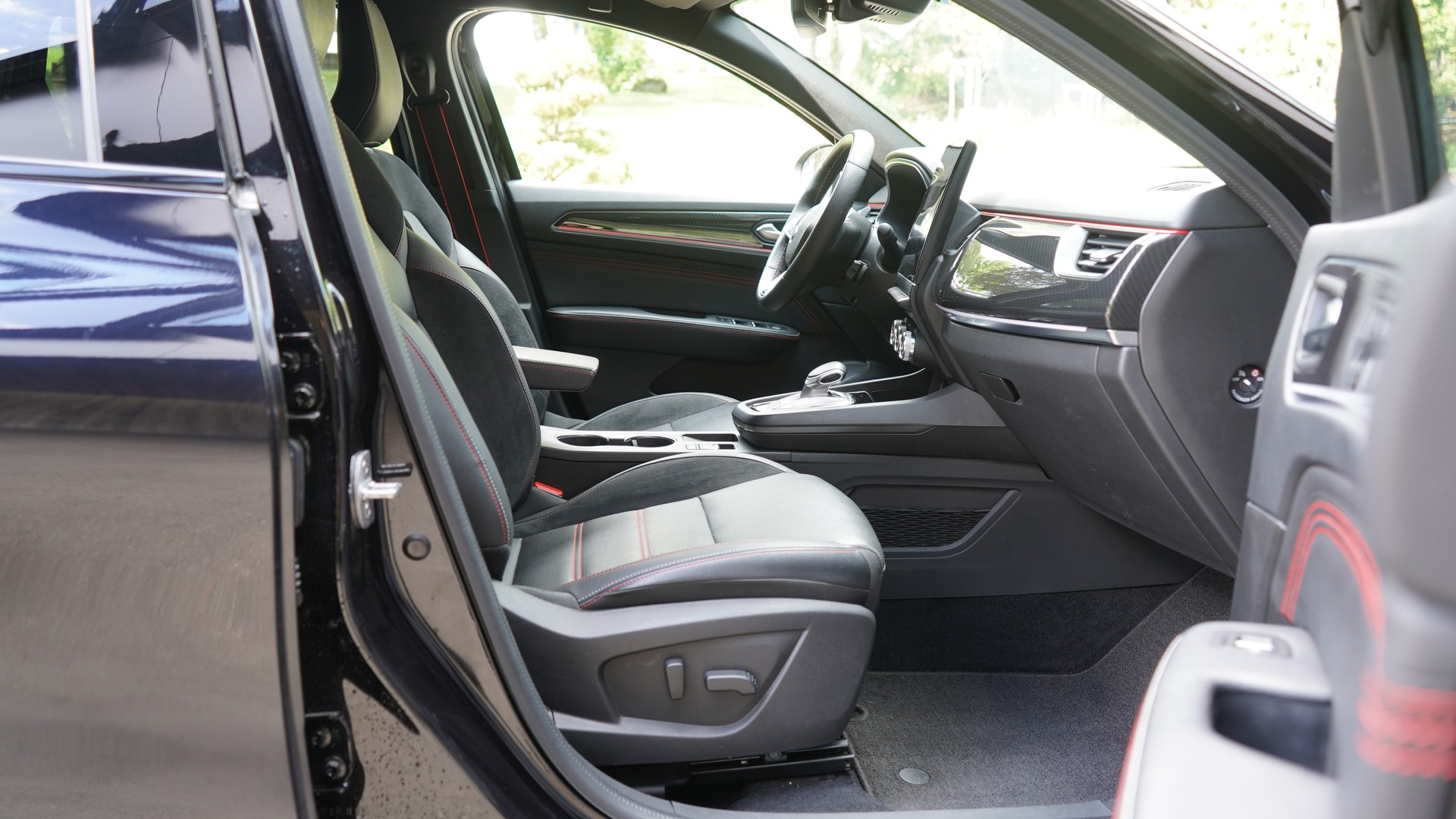 RENAULT Arkana 1.6 E-Tech R.S.Line-image-15