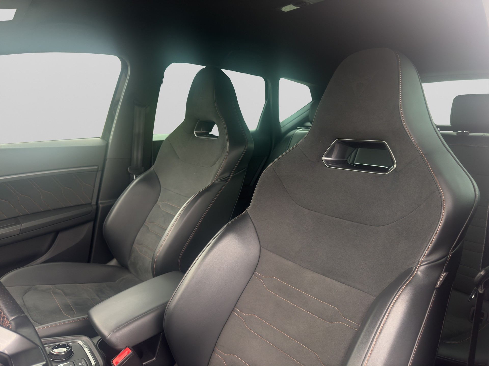 CUPRA Ateca 2.0TSI 4Drive DSG-image-9