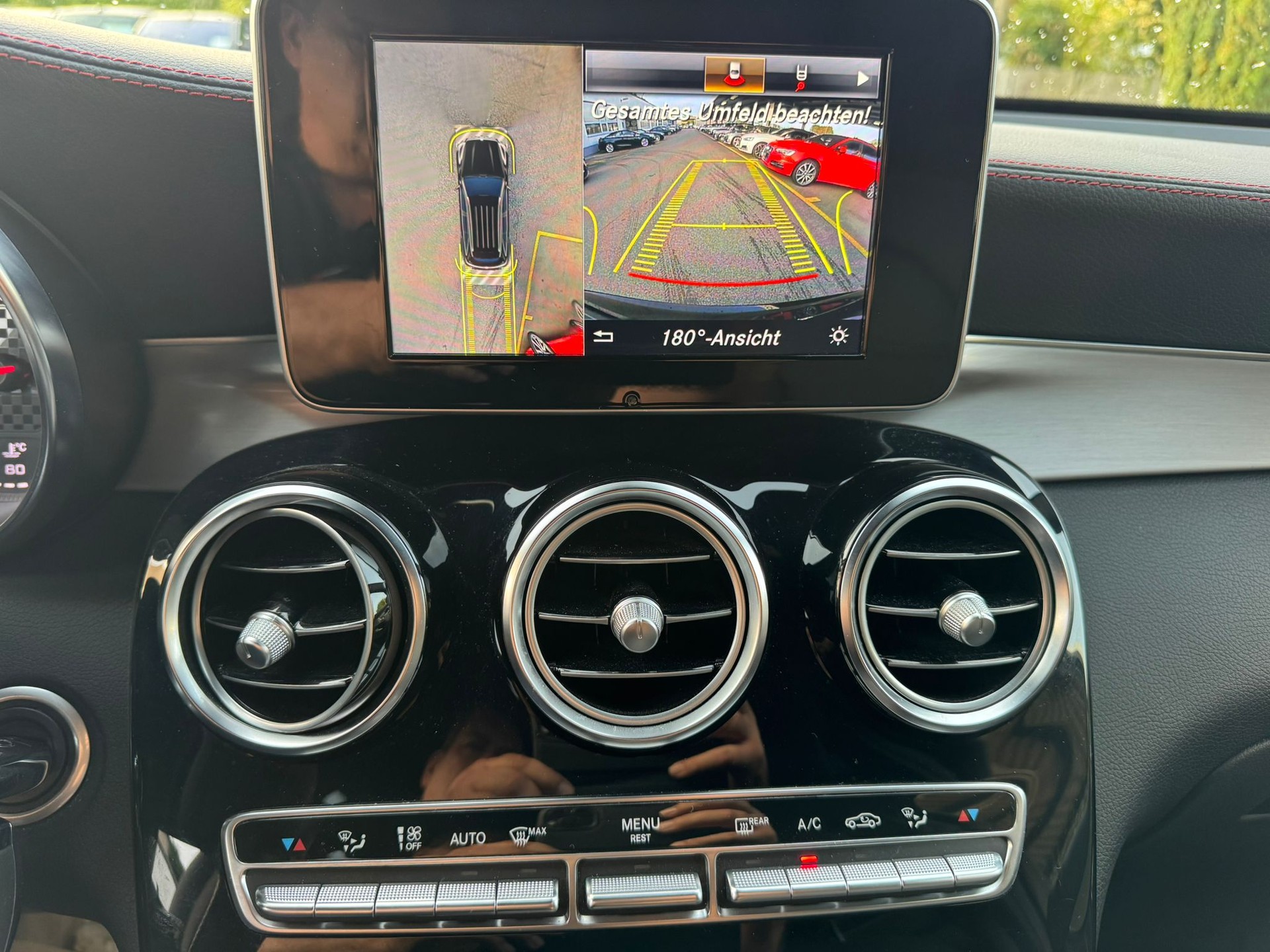 MERCEDES-BENZ GLC 43 AMG 4Matic 9G-Tronic-image-11