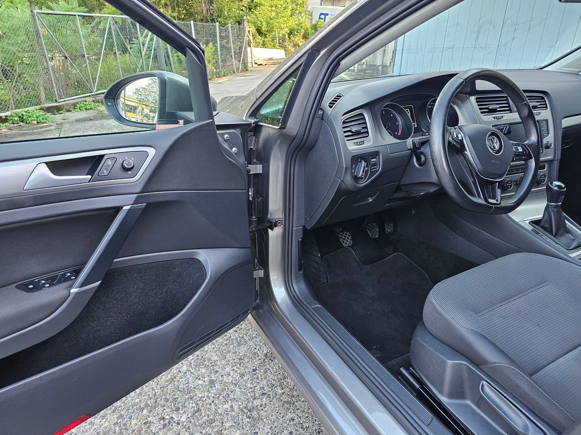 VW Golf 1.6 TDI Comfortline-image-6