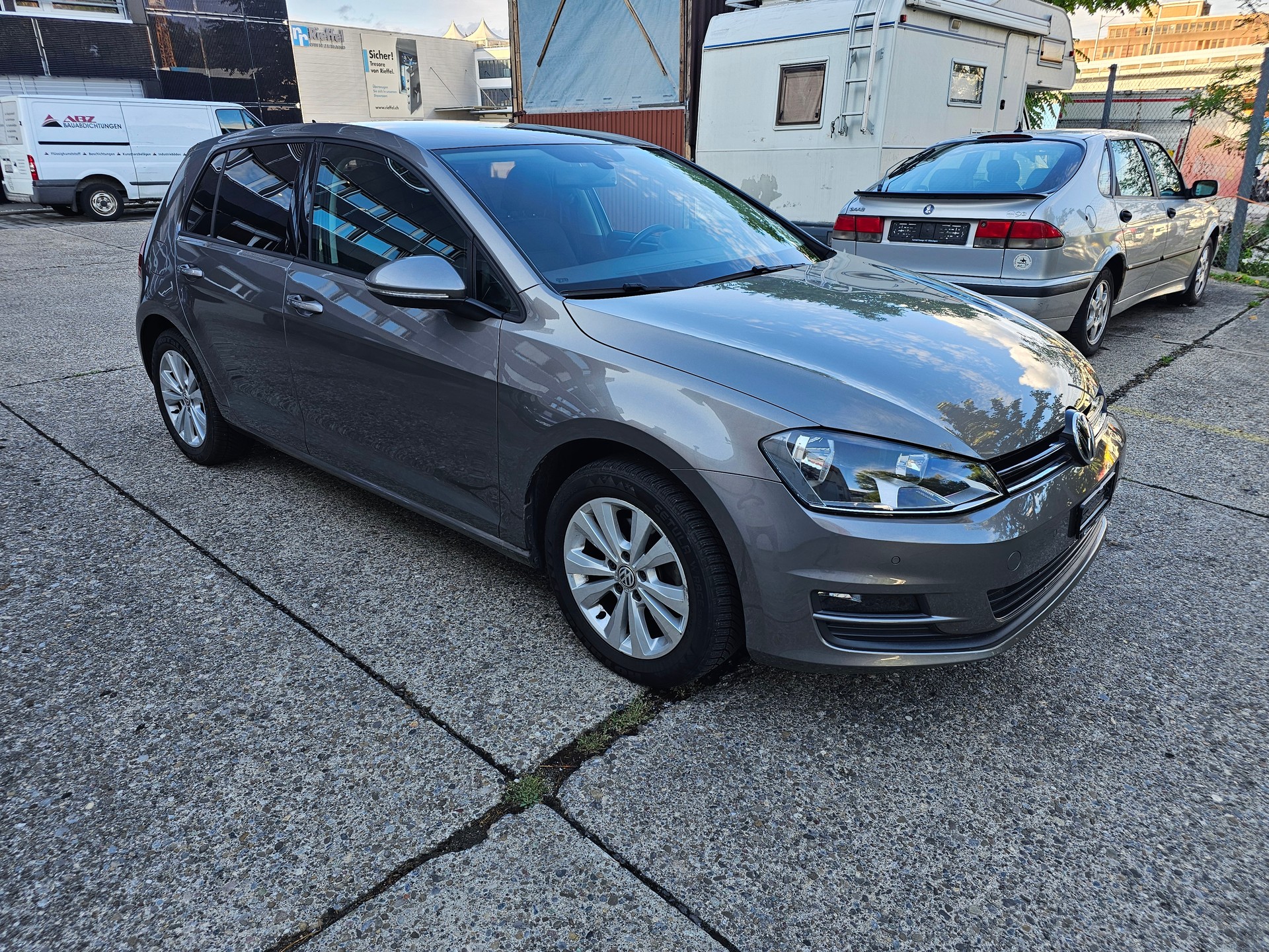 VW Golf 1.6 TDI Comfortline-image-2