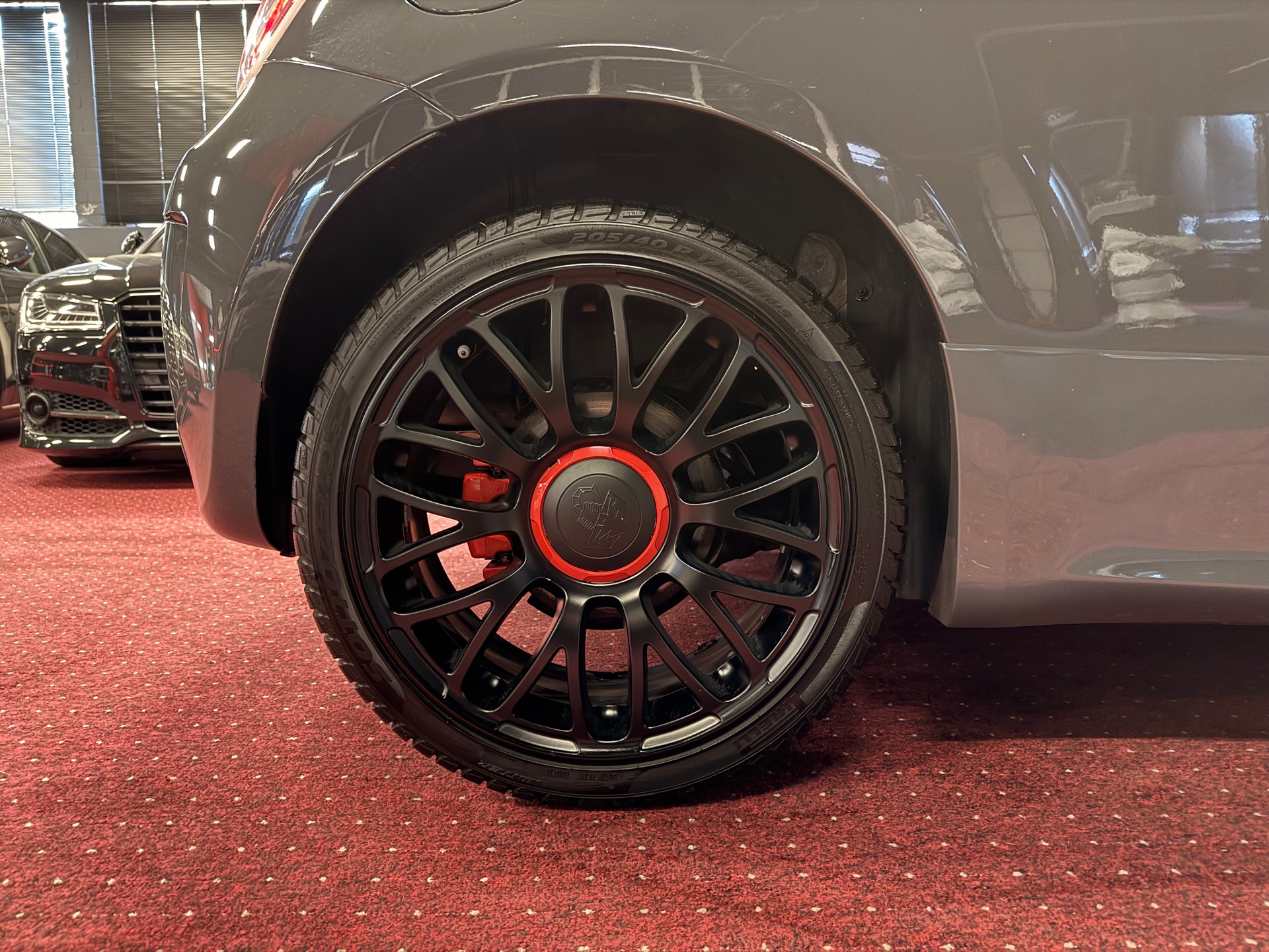 FIAT 595 1.4 16V Turbo Abarth Competizione / ** Frisch ab MFK & Service **-image-5