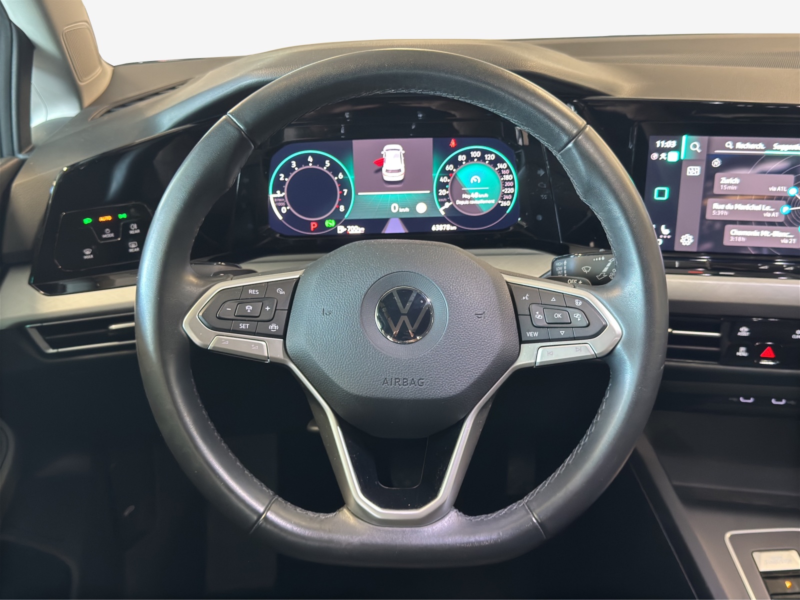 VW Golf 1.0 eTSI mHEV ACTLife DSG-image-9