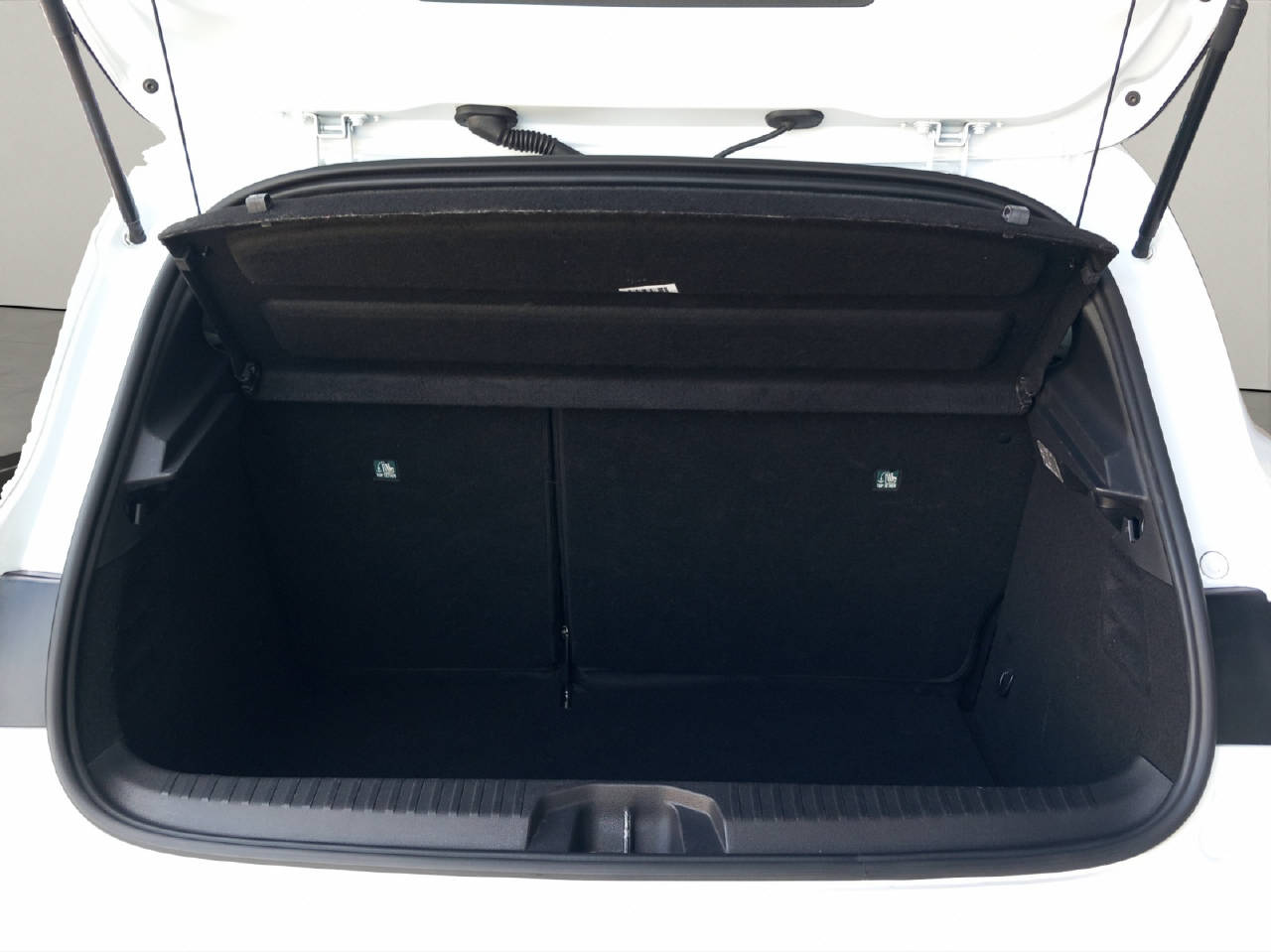 RENAULT Clio 1.0 TCe techno-image-9
