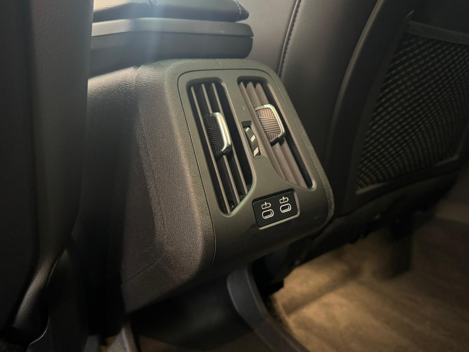 BMW 218d Active Tourer M Sport DKG-image-27