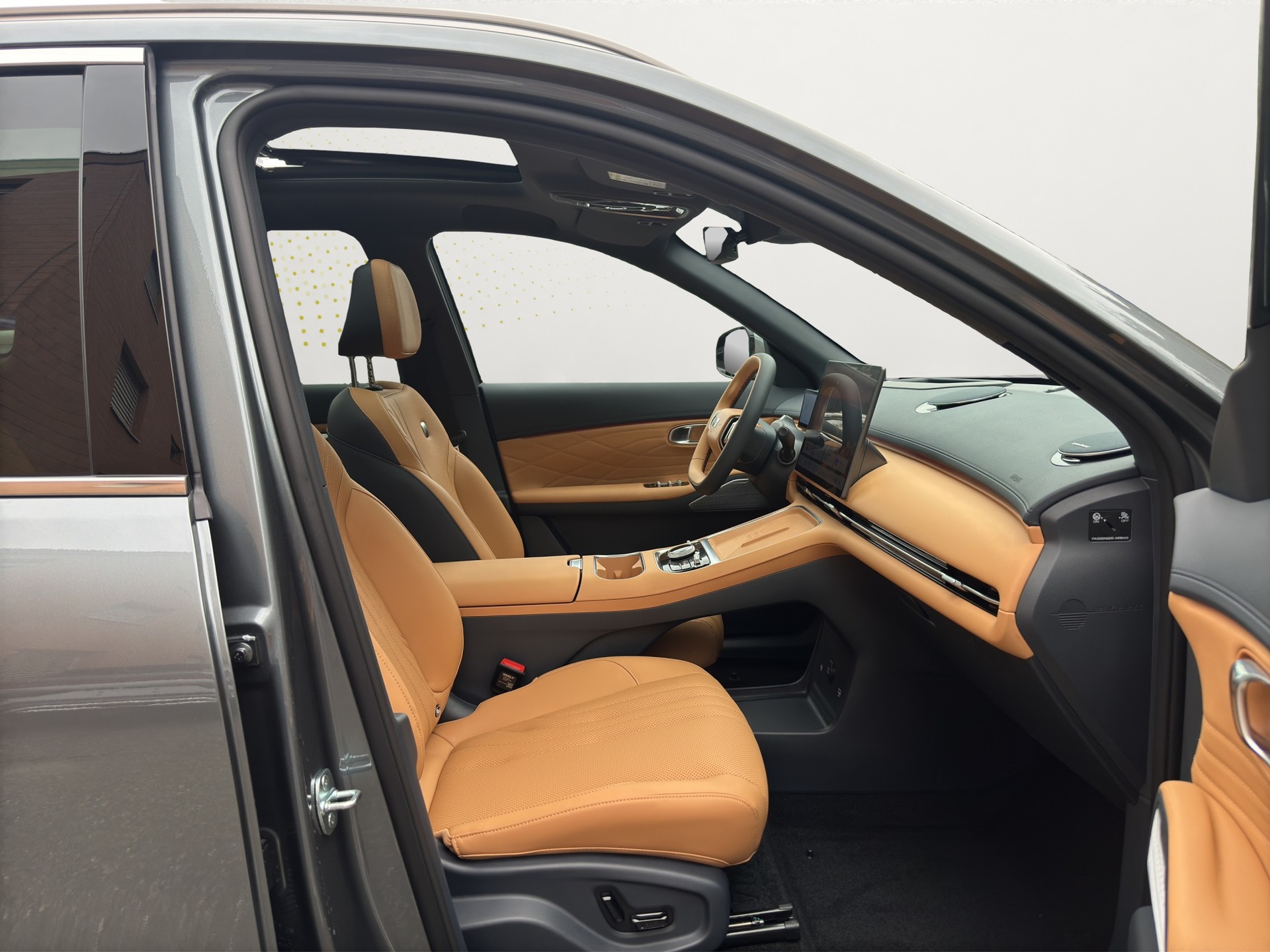 GEELY EM-i Max+ PHEV-image-13