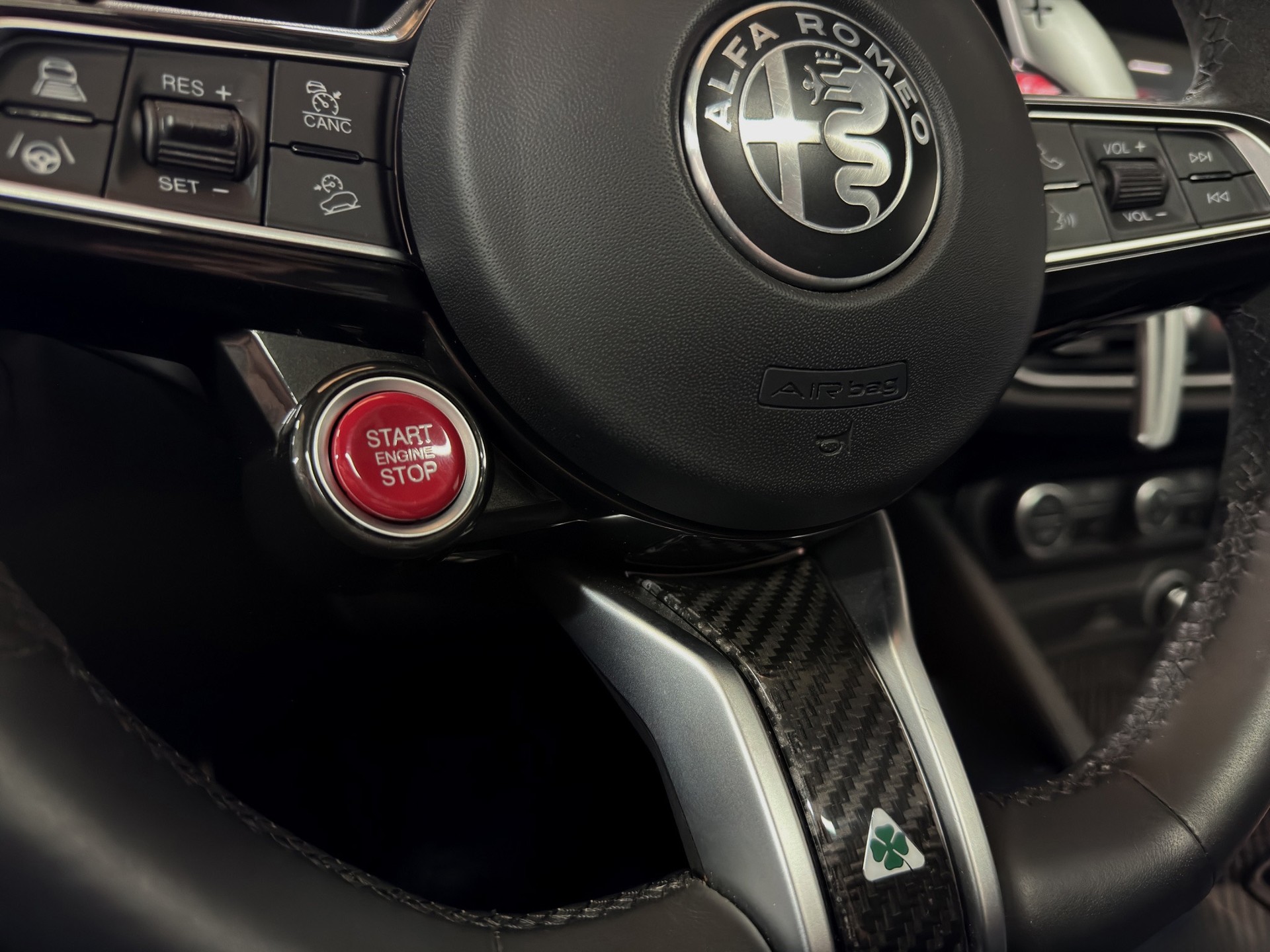 ALFA ROMEO Stelvio 2.9 V6 Quadrifoglio Q4 AT8 "ADASD Plus Paket"-image-15