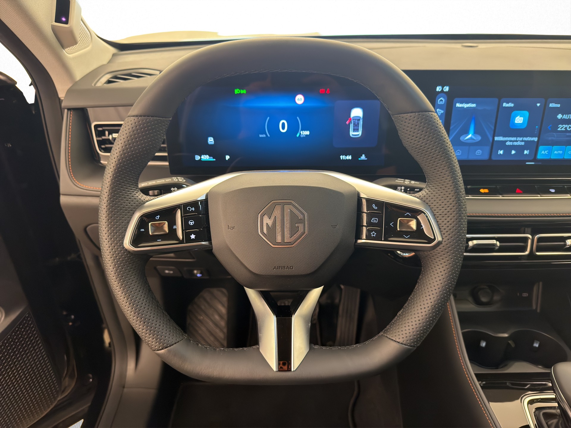 MG HS 1.5 Vti-Tech Luxury-image-6