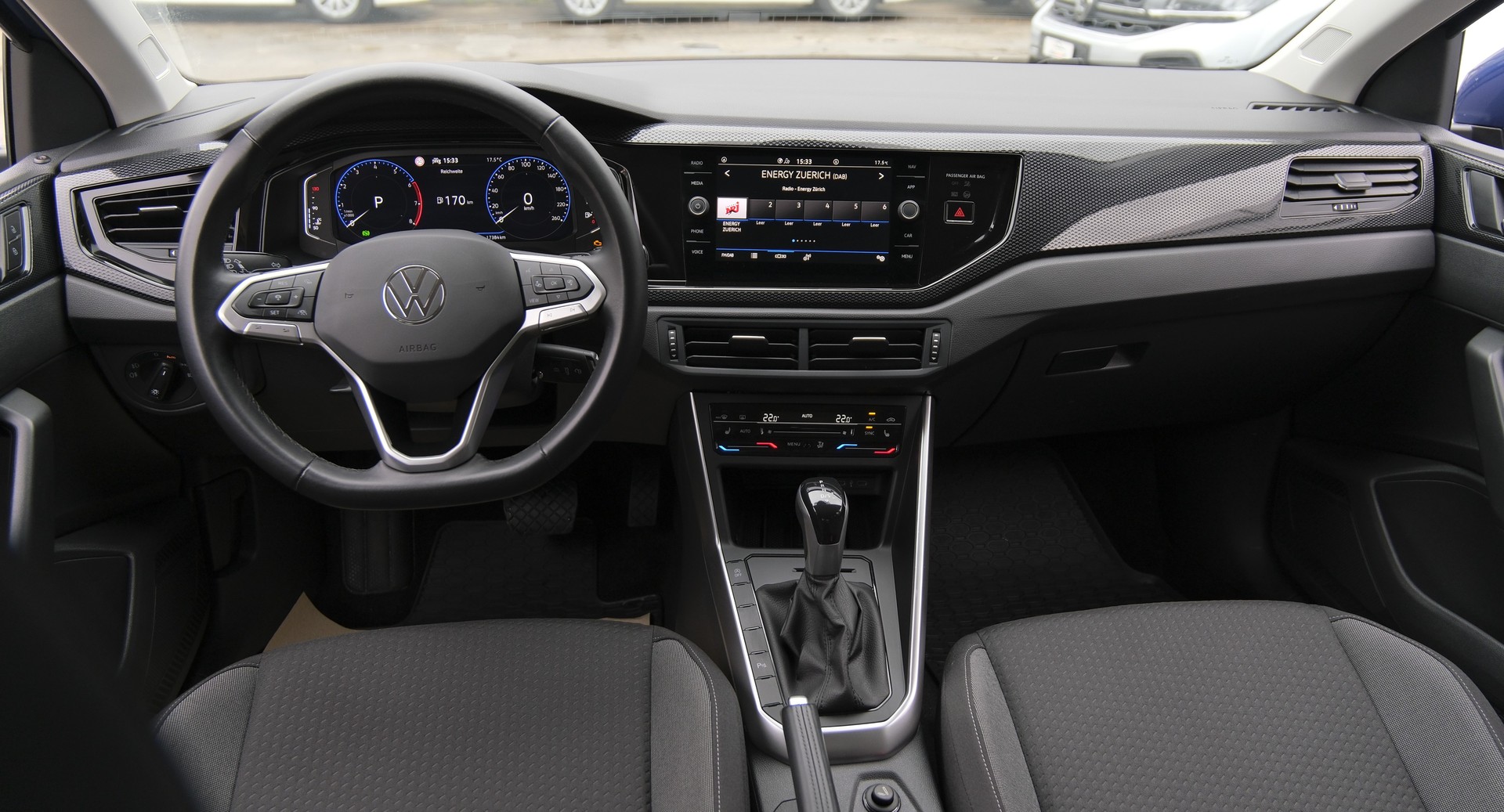 VW Polo 1.0 TSI Life DSG-image-4