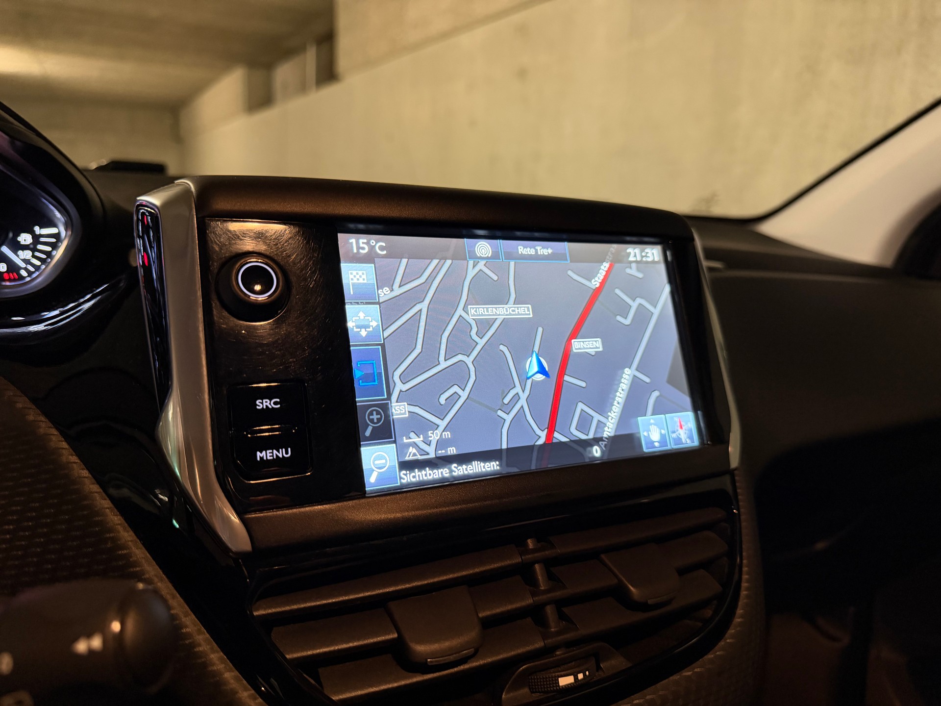 PEUGEOT 208 1.2 PureTech Allure / Frisch MFK / LCD Touchscreen / DAB / KAMERA / 8x Alu-image-29