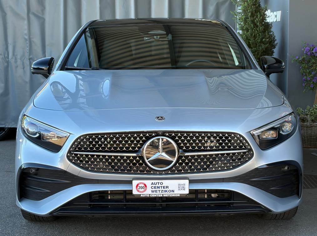 MERCEDES-BENZ A 250e AMG Line
