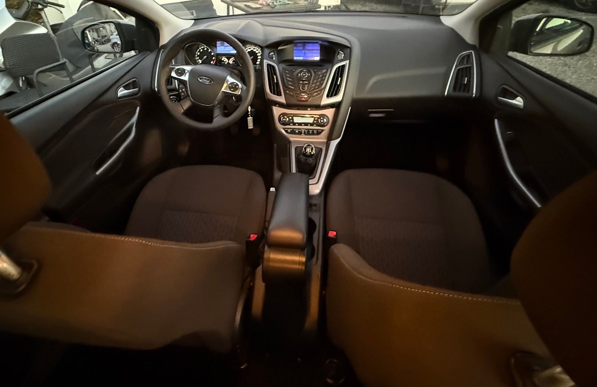 FORD Focus 1.0 SCTi Trend-image-3