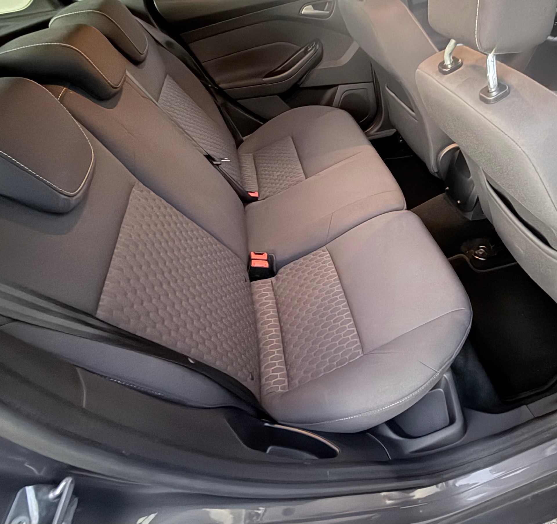 FORD Focus 1.0 SCTi Trend-image-4