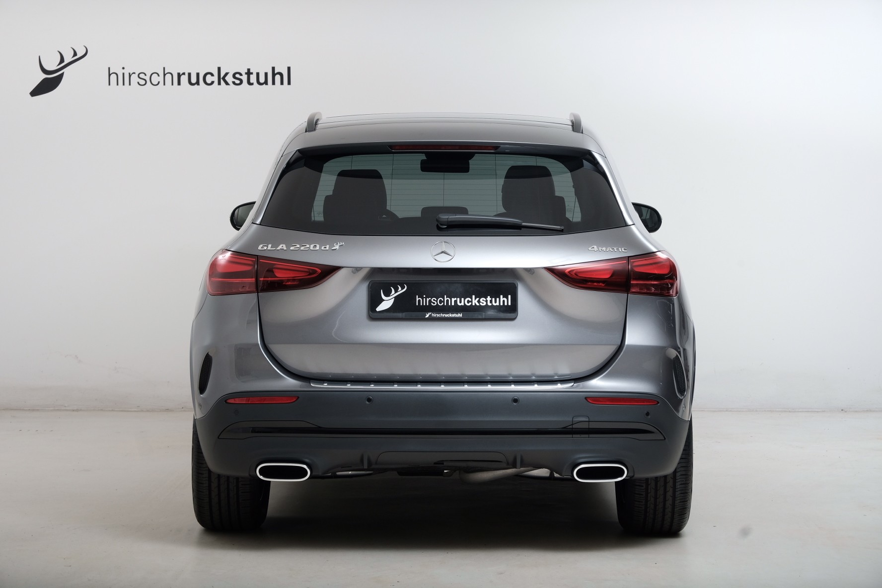MERCEDES-BENZ GLA 220 d AMG Line 4matic H247-image-4