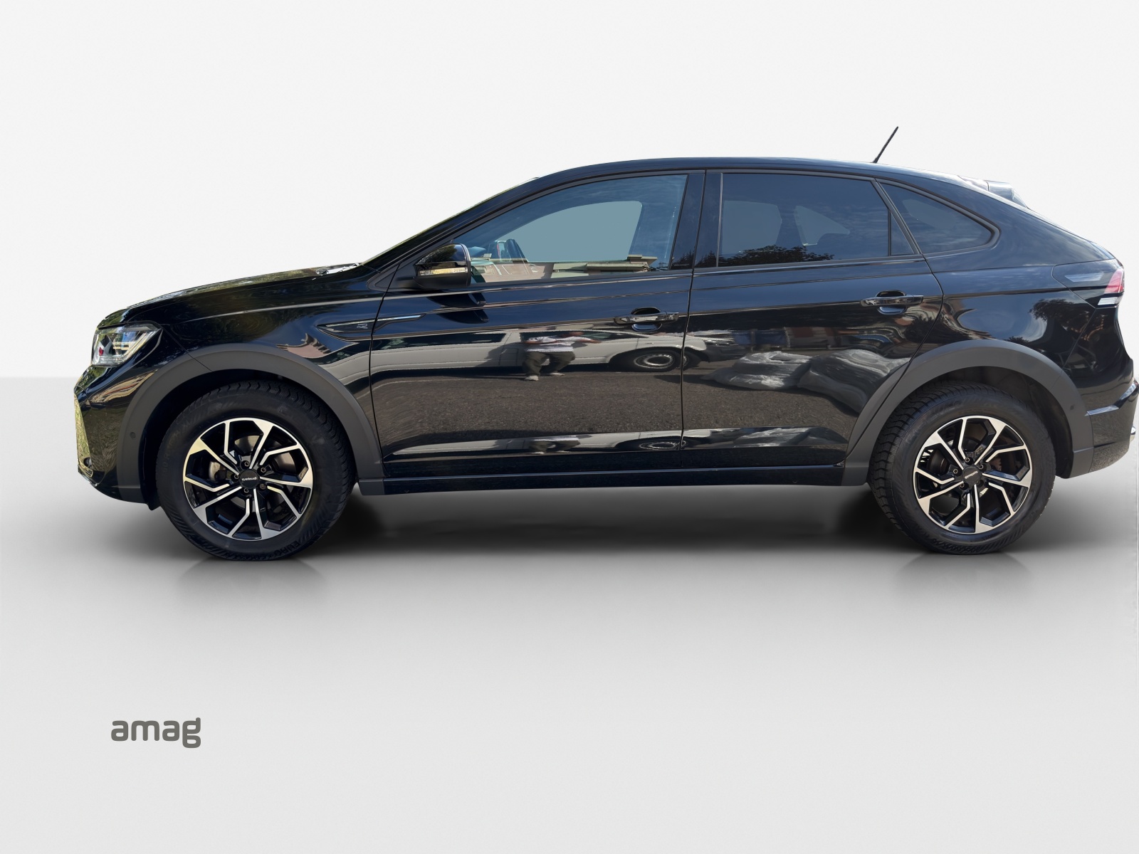 VW Taigo 1.5 TSI R-Line DSG-image-1