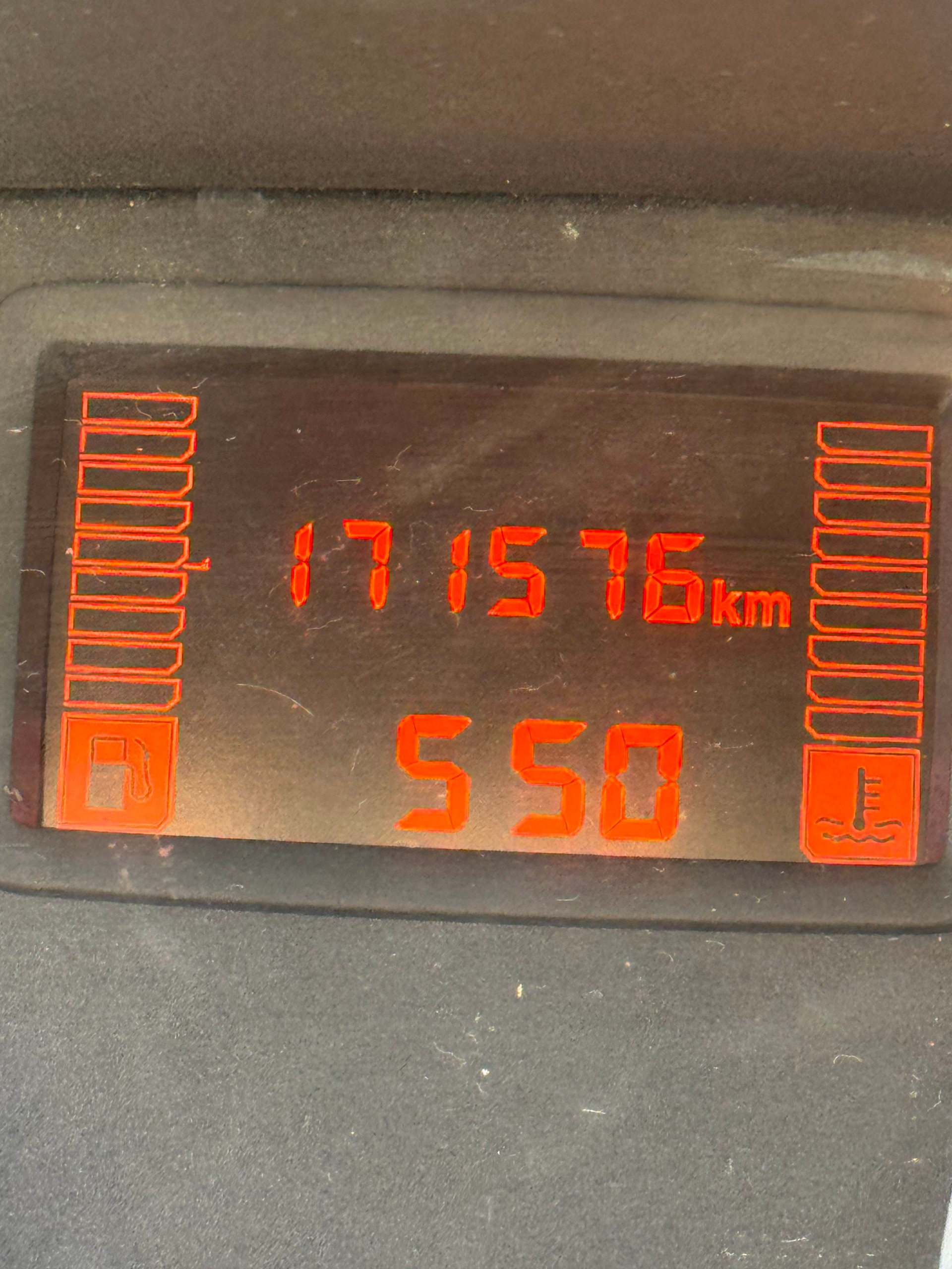 DACIA Duster 1.6 4x4-image-13