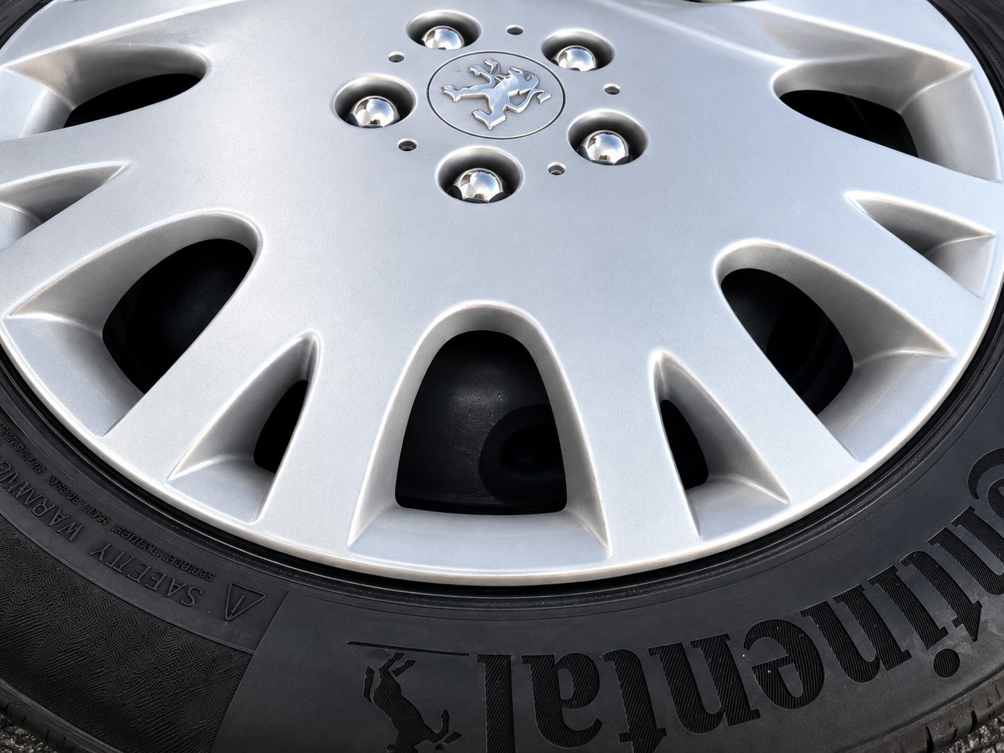 PEUGEOT 1.6 Turbo 1.6i Turbo-image-15