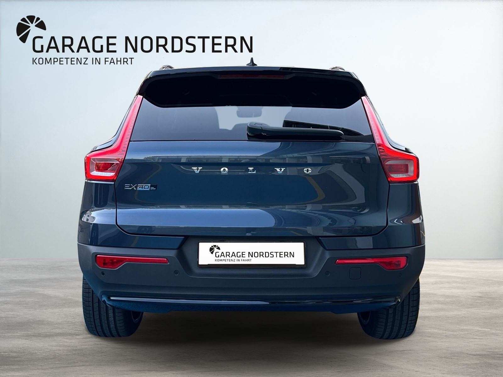 VOLVO EX40 Twin Ultra AWD-showroom-element-3
