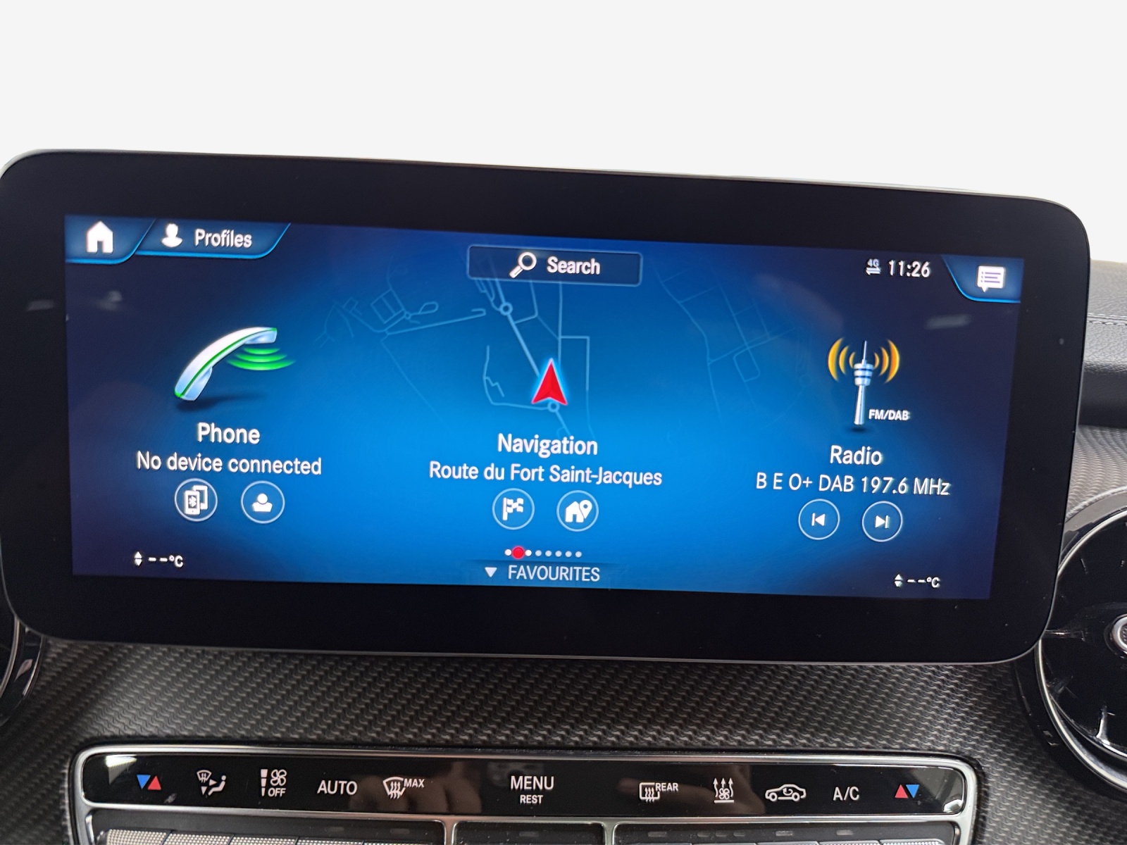 MERCEDES-BENZ V 300 d lang Avantgarde 4Matic 9G-Tronic-image-14