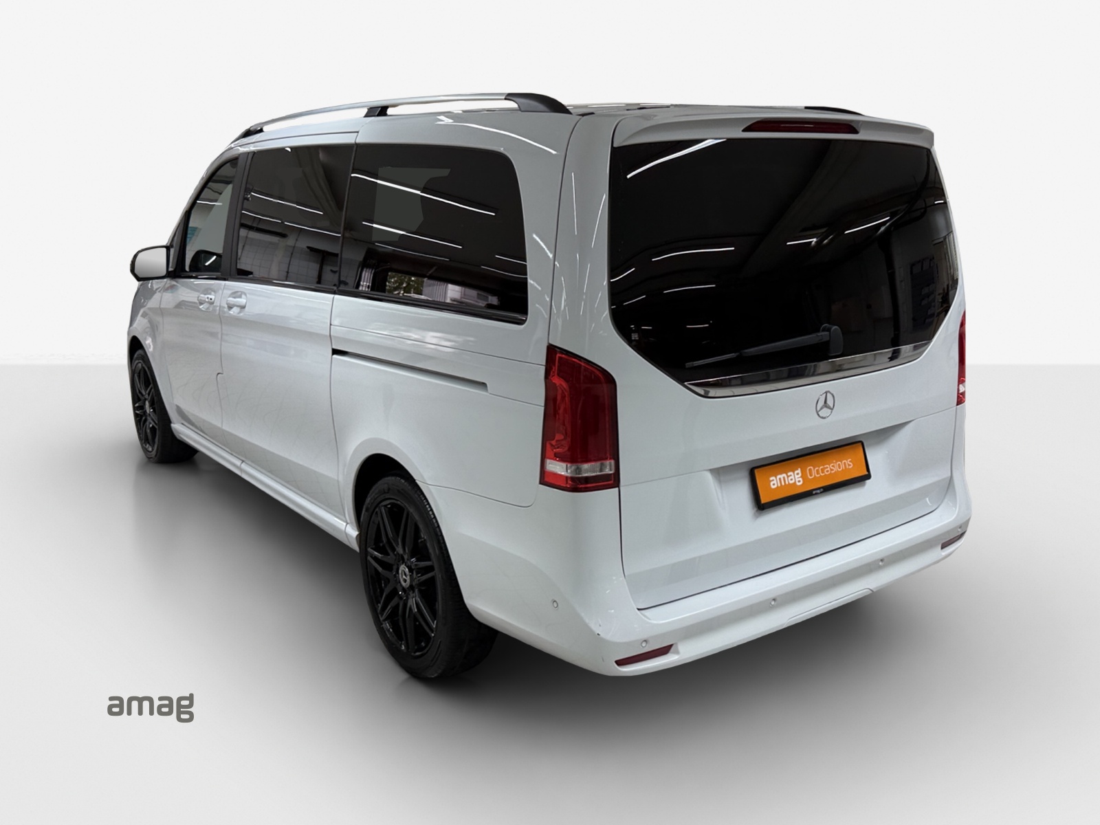 MERCEDES-BENZ V 300 d lang Avantgarde 4Matic 9G-Tronic-image-2