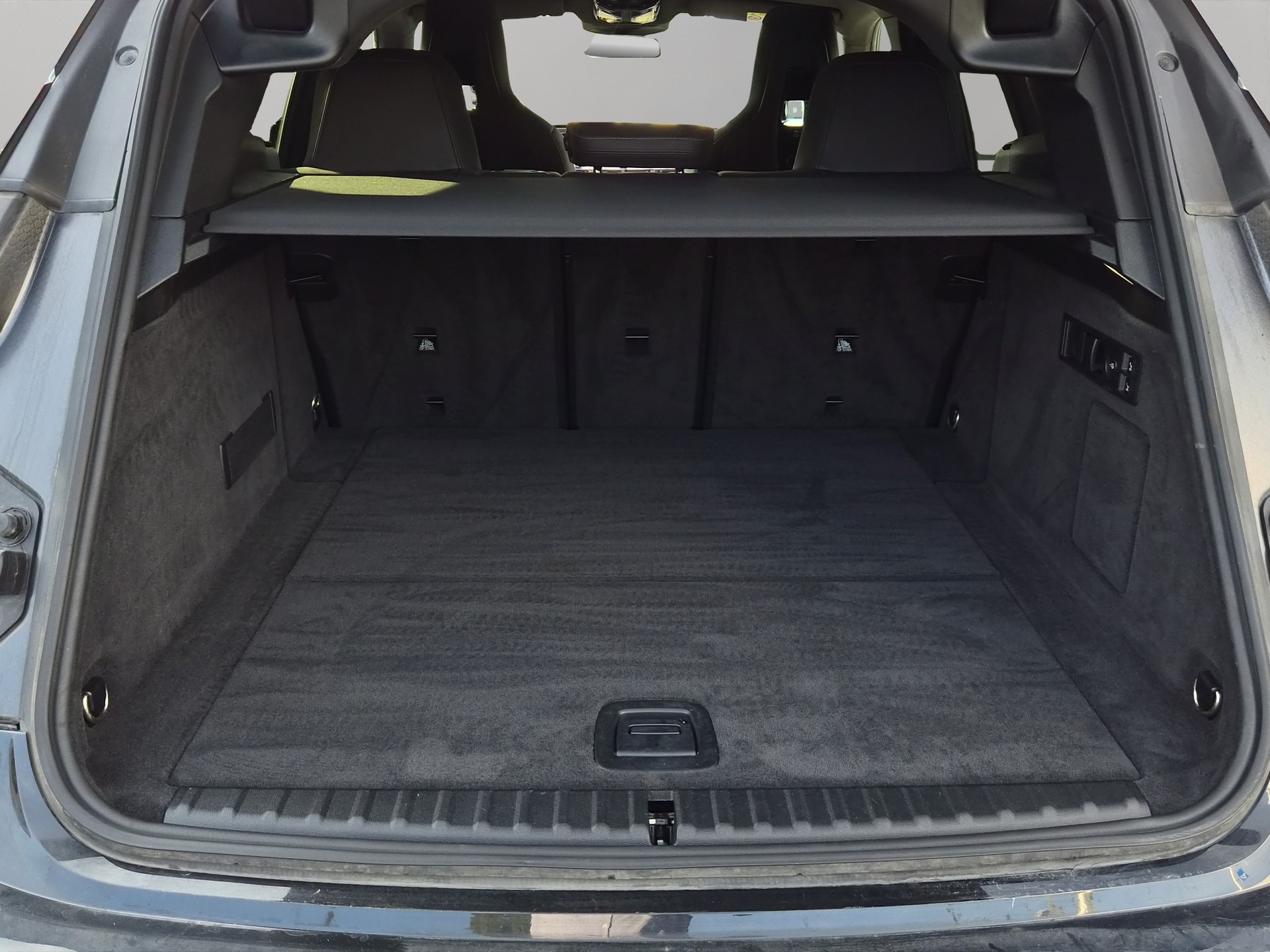 BMW iX xDrive40-image-20