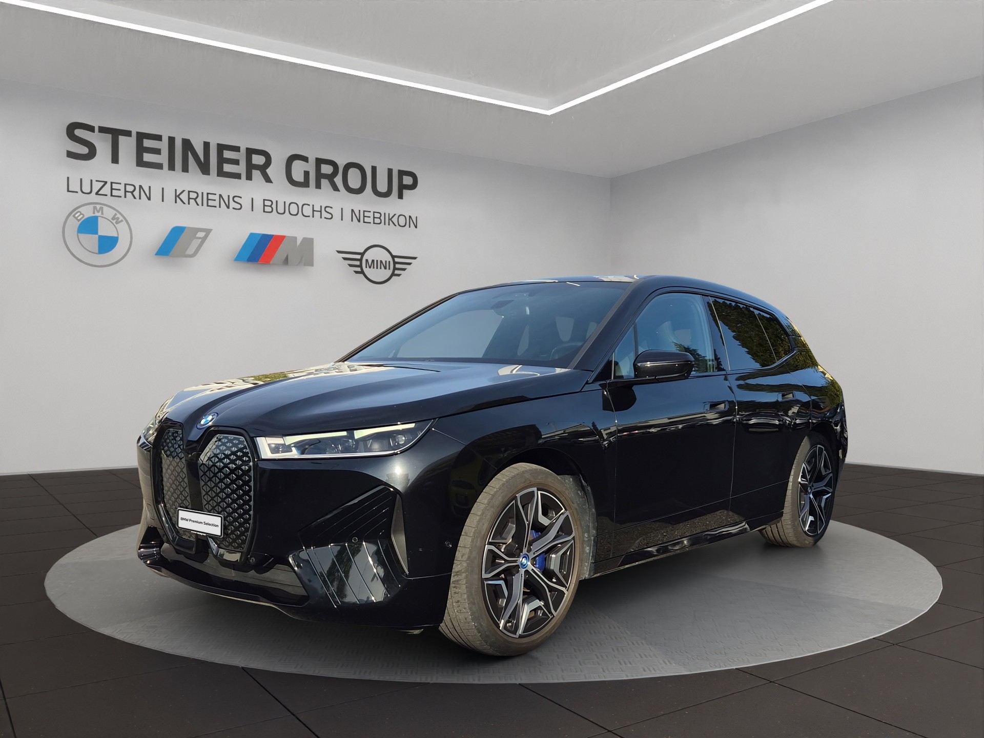 BMW iX xDrive40-image-0