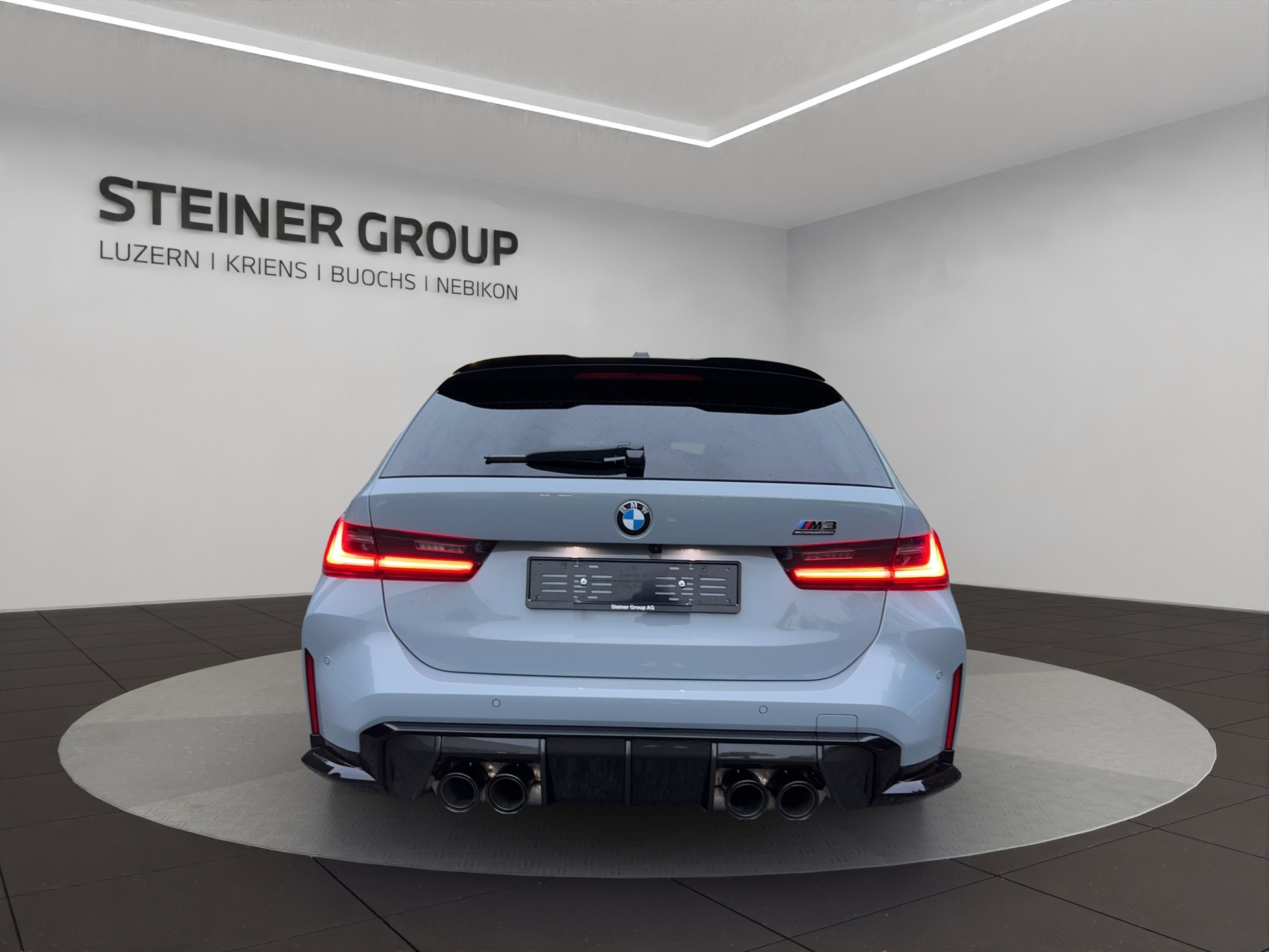 BMW M3 Touring xDrive Competition M-image-5