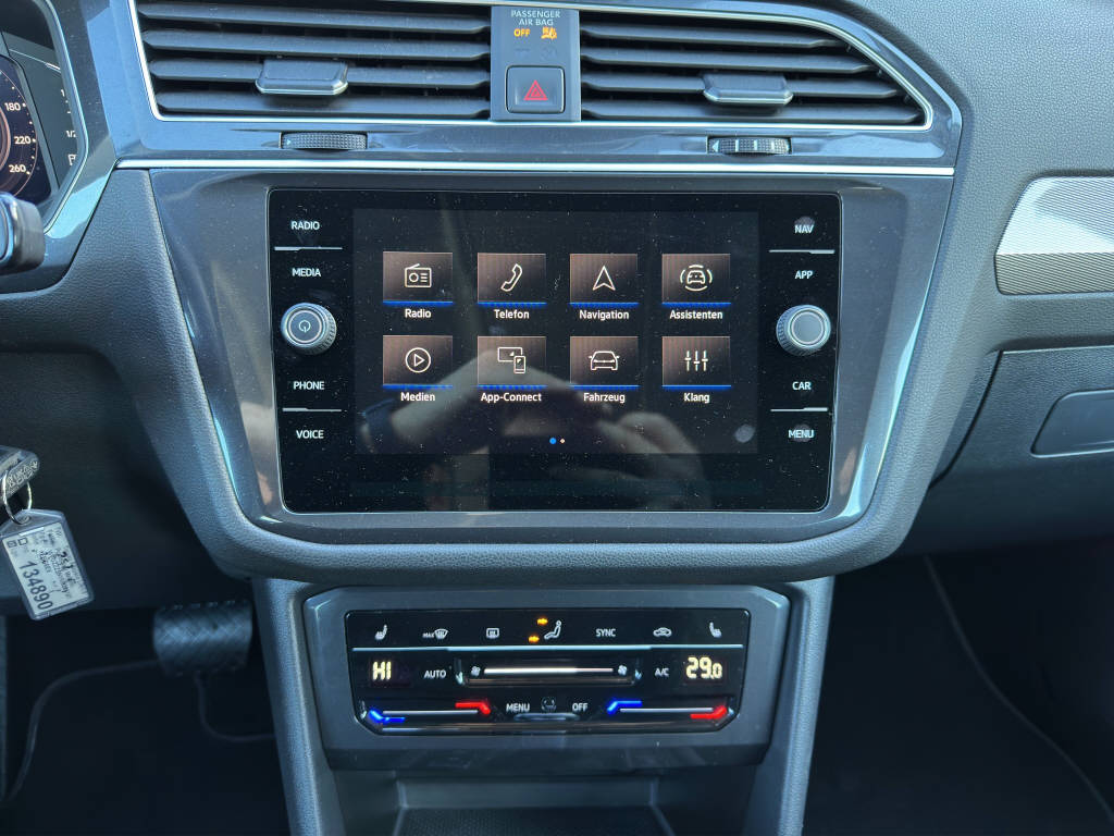 VW Tiguan Allspace 1.5 TSI Life DSG-image-11
