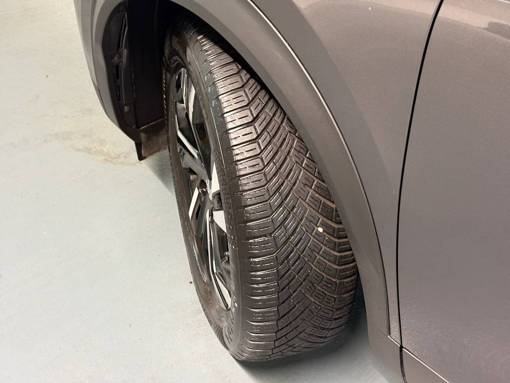 PEUGEOT 2008 1.2 PureTech Allure Pack EAT8-image-12