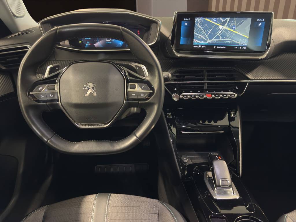 PEUGEOT 2008 1.2 PureTech Allure Pack EAT8-image-4