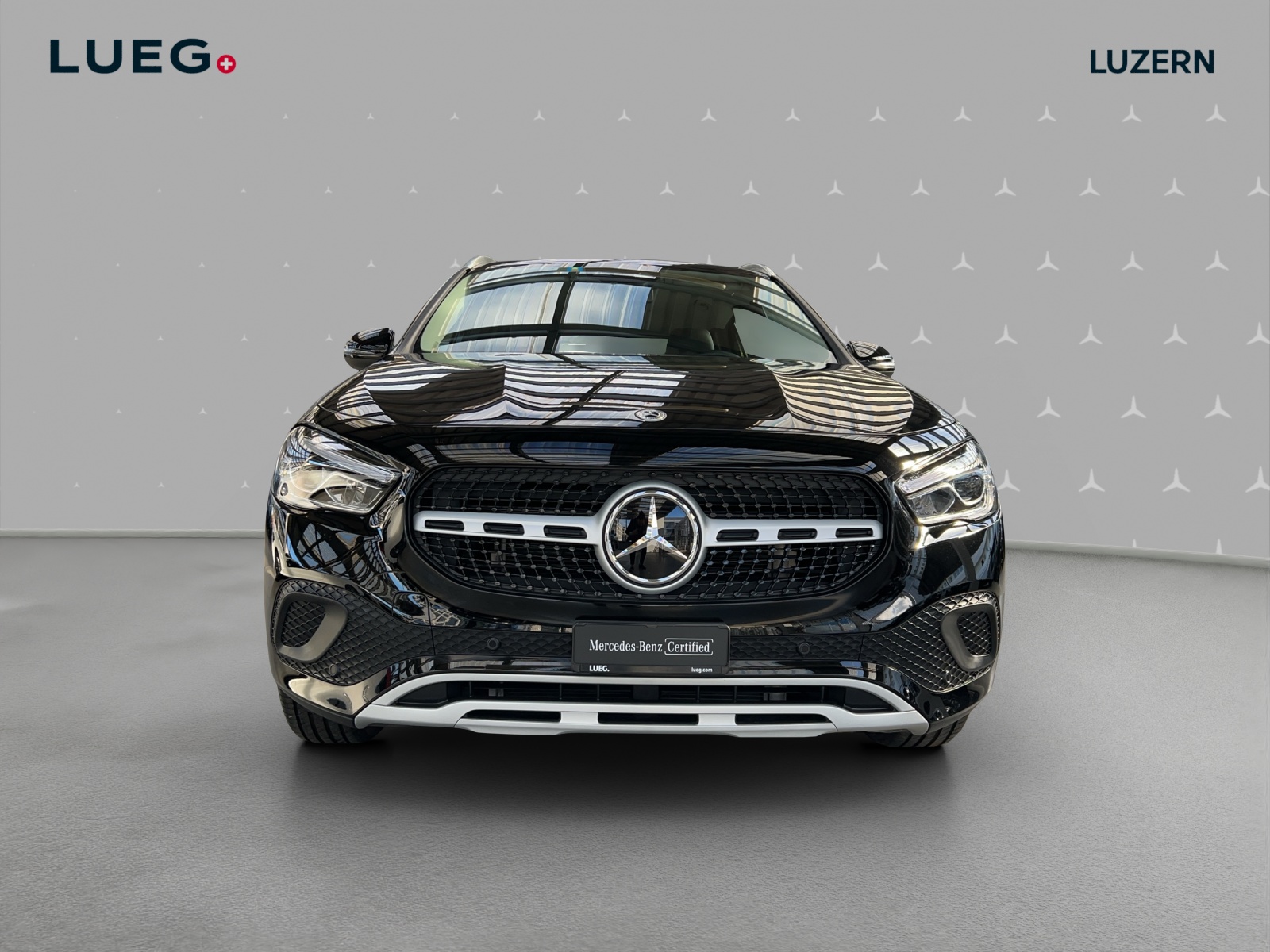 MERCEDES-BENZ GLA 180 7G-DCT-image-5