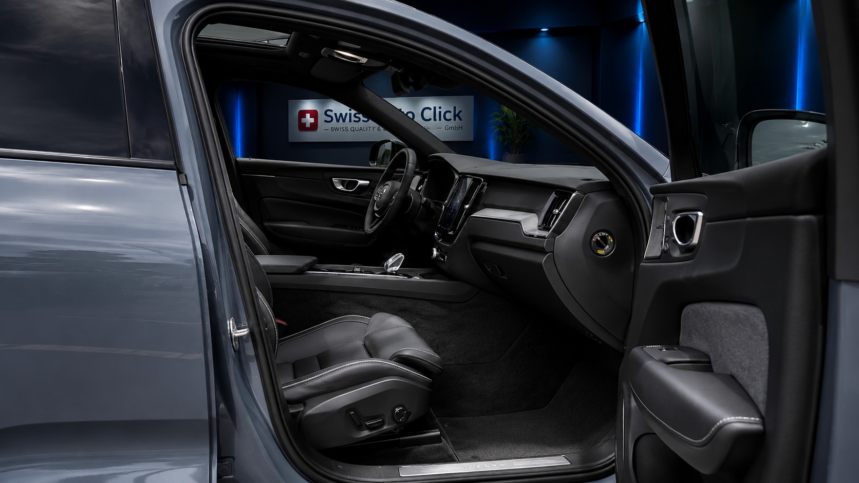 VOLVO XC60 B5 Benzin Mild Hybrid AWD Ultimate Dark Geartronic-image-11