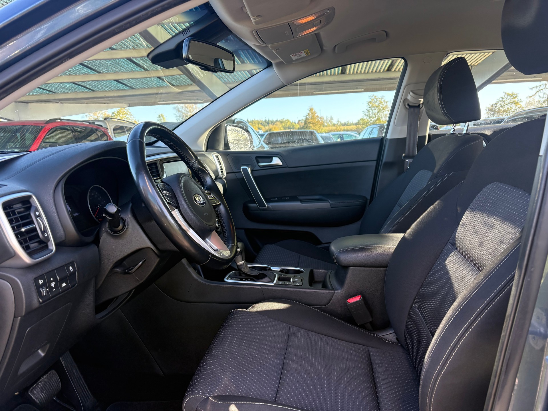 KIA Sportage 1.6CRDi Power 25 4WD Automat-image-6
