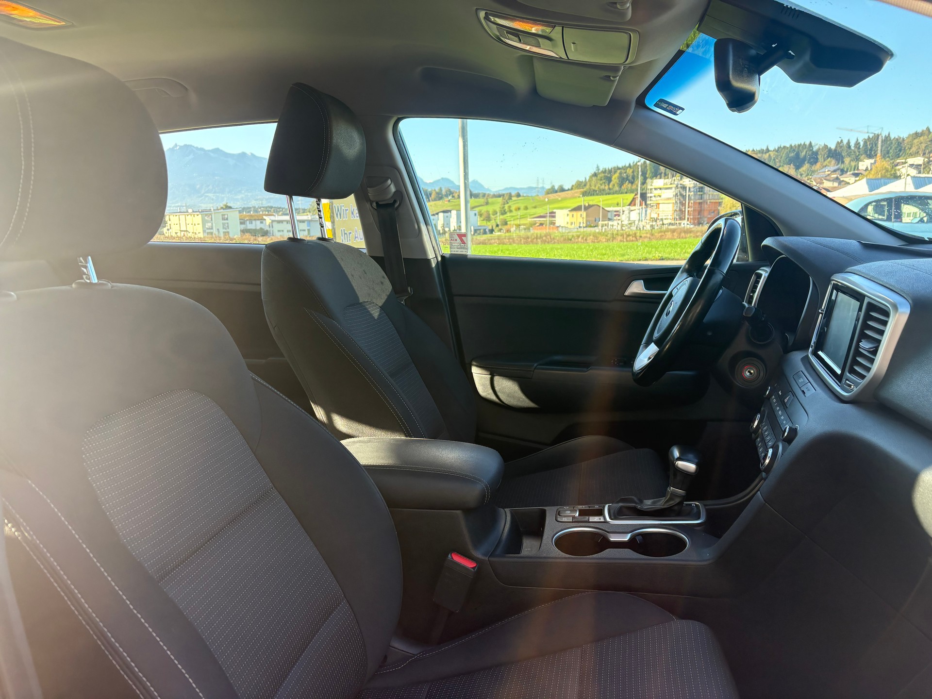 KIA Sportage 1.6CRDi Power 25 4WD Automat-image-10