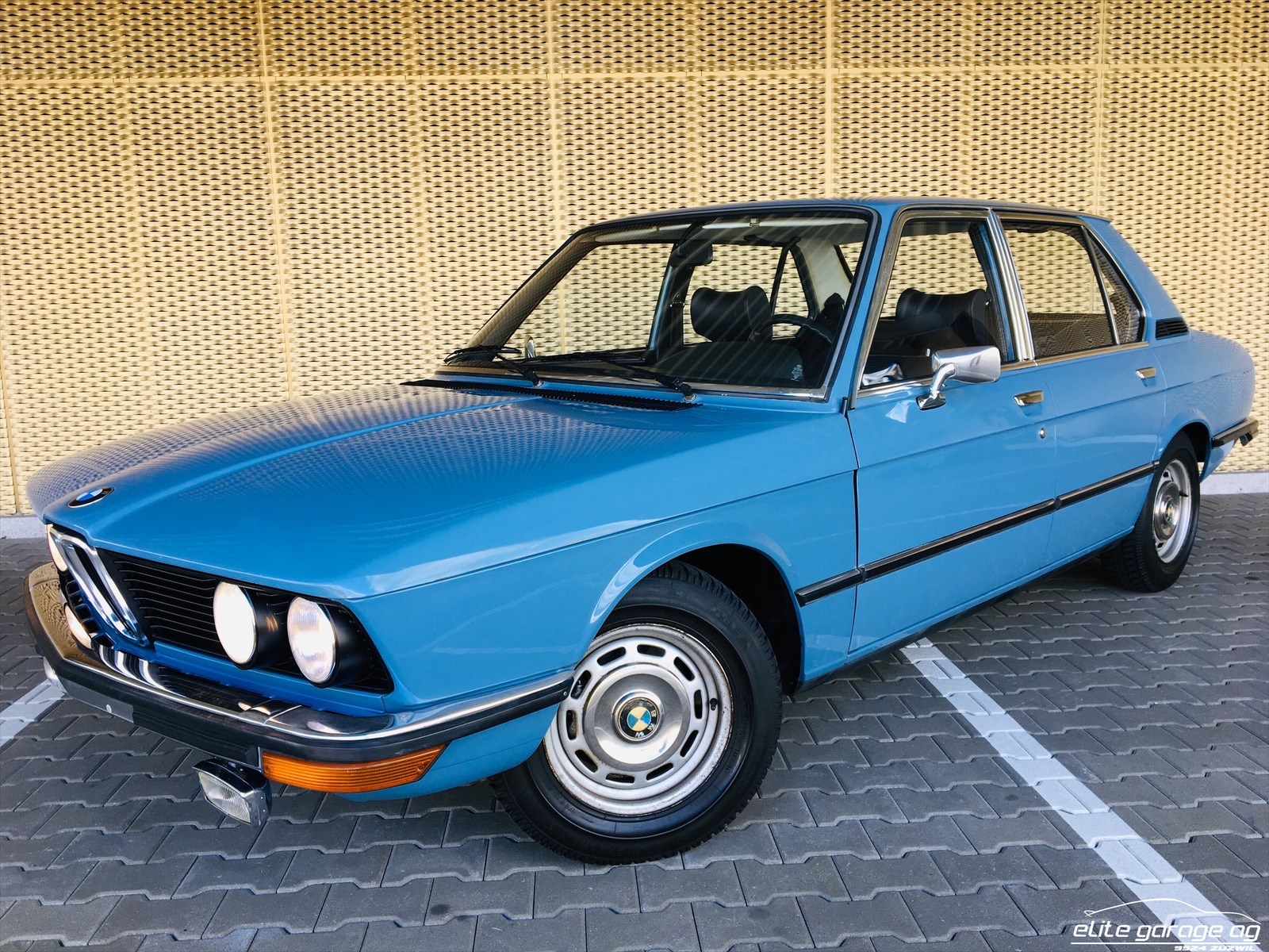 BMW 518 E12-image-0