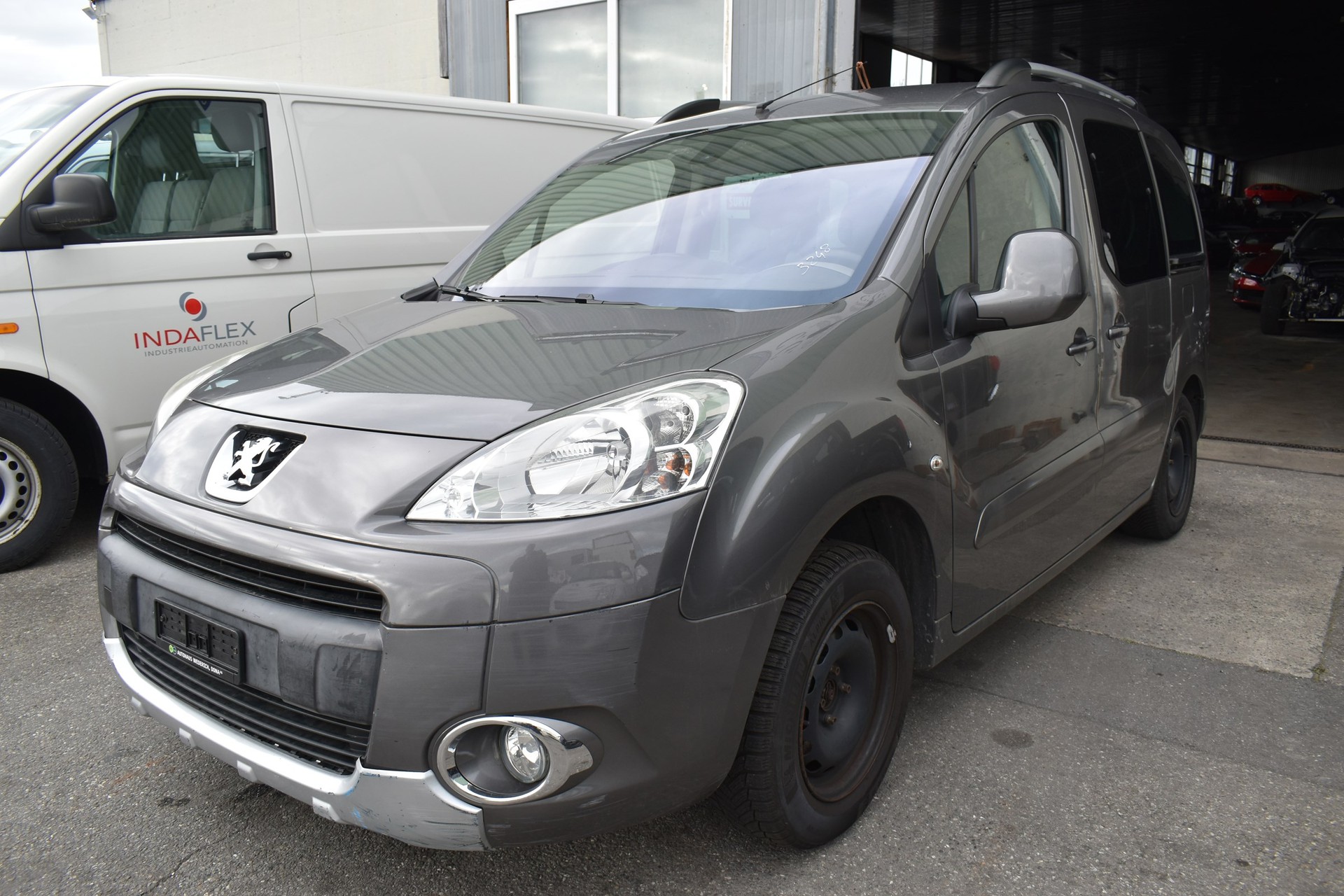 PEUGEOT Partner 1.6 Trendy Clim (Pack)-image-0