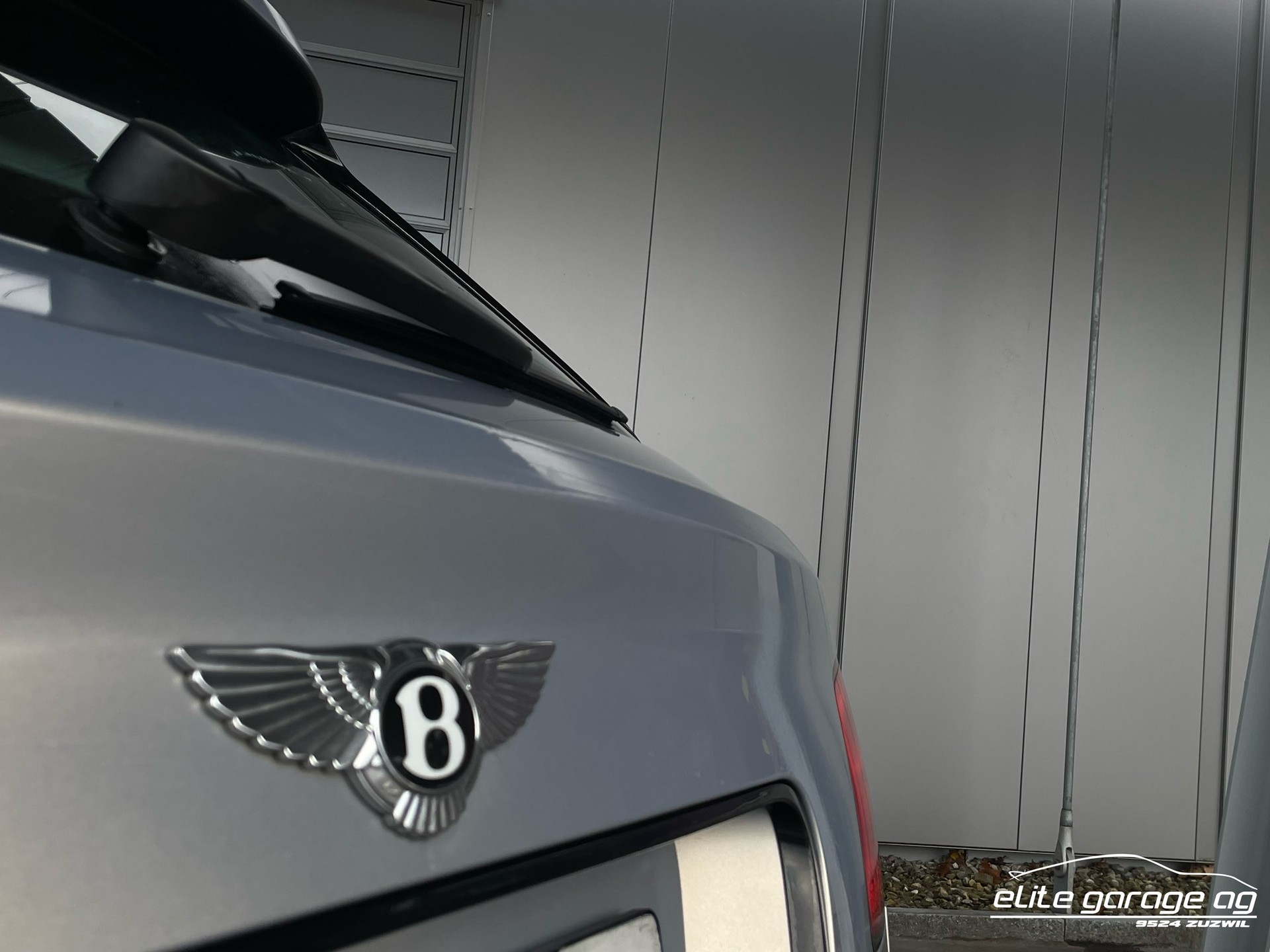 BENTLEY Bentayga V8 710 PS-image-10