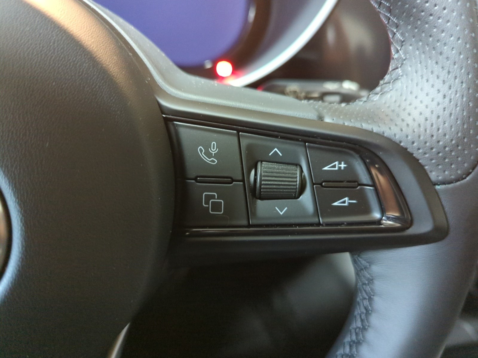 ALFA ROMEO Giulia 2.0 Super Q4-image-23
