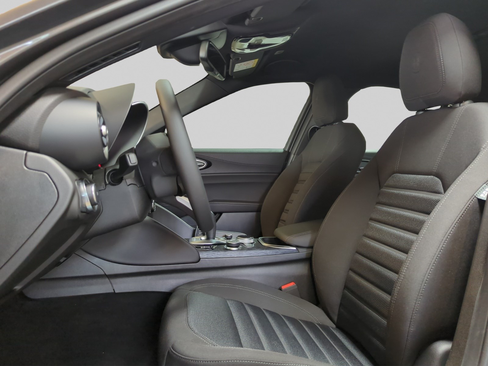 ALFA ROMEO Giulia 2.0 Super Q4-image-5