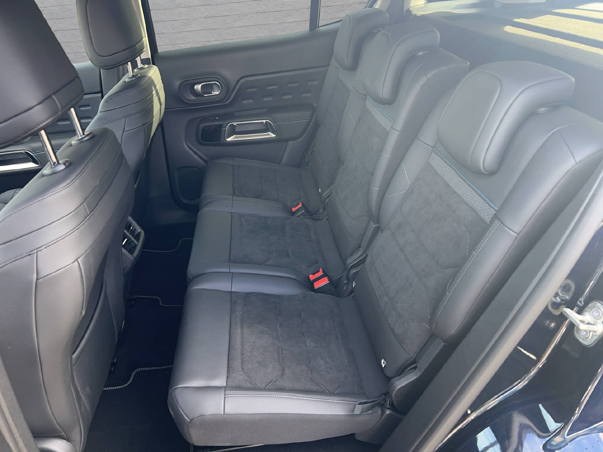 CITROEN C5 Aircross 1.5 BlueHDi Shine-image-13