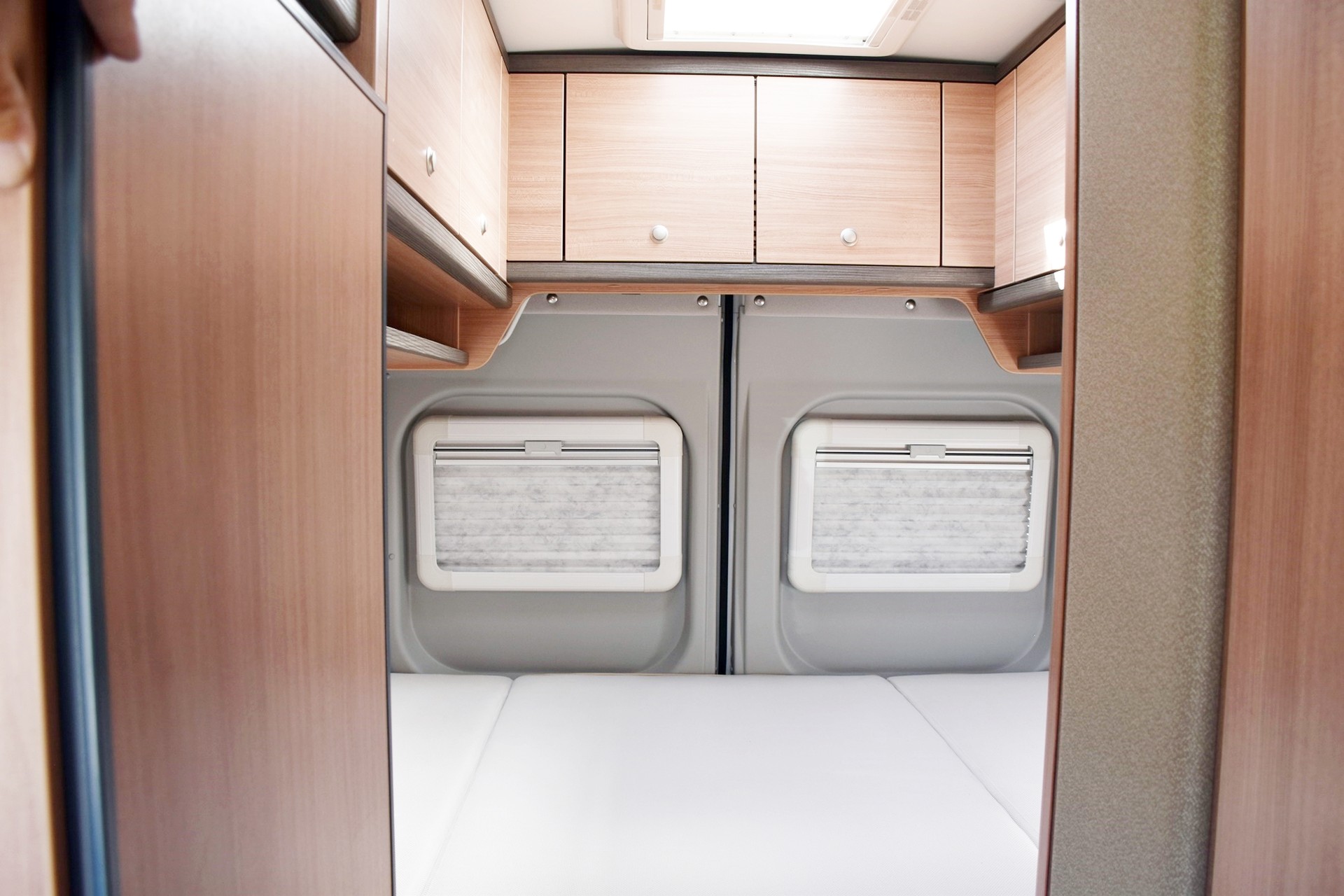 KNAUS BOX STAR 600 DQ SOLUTION 4 2,3 DIESEL HOCHDACH H3 FIAT DUCATO MJ 150-image-11