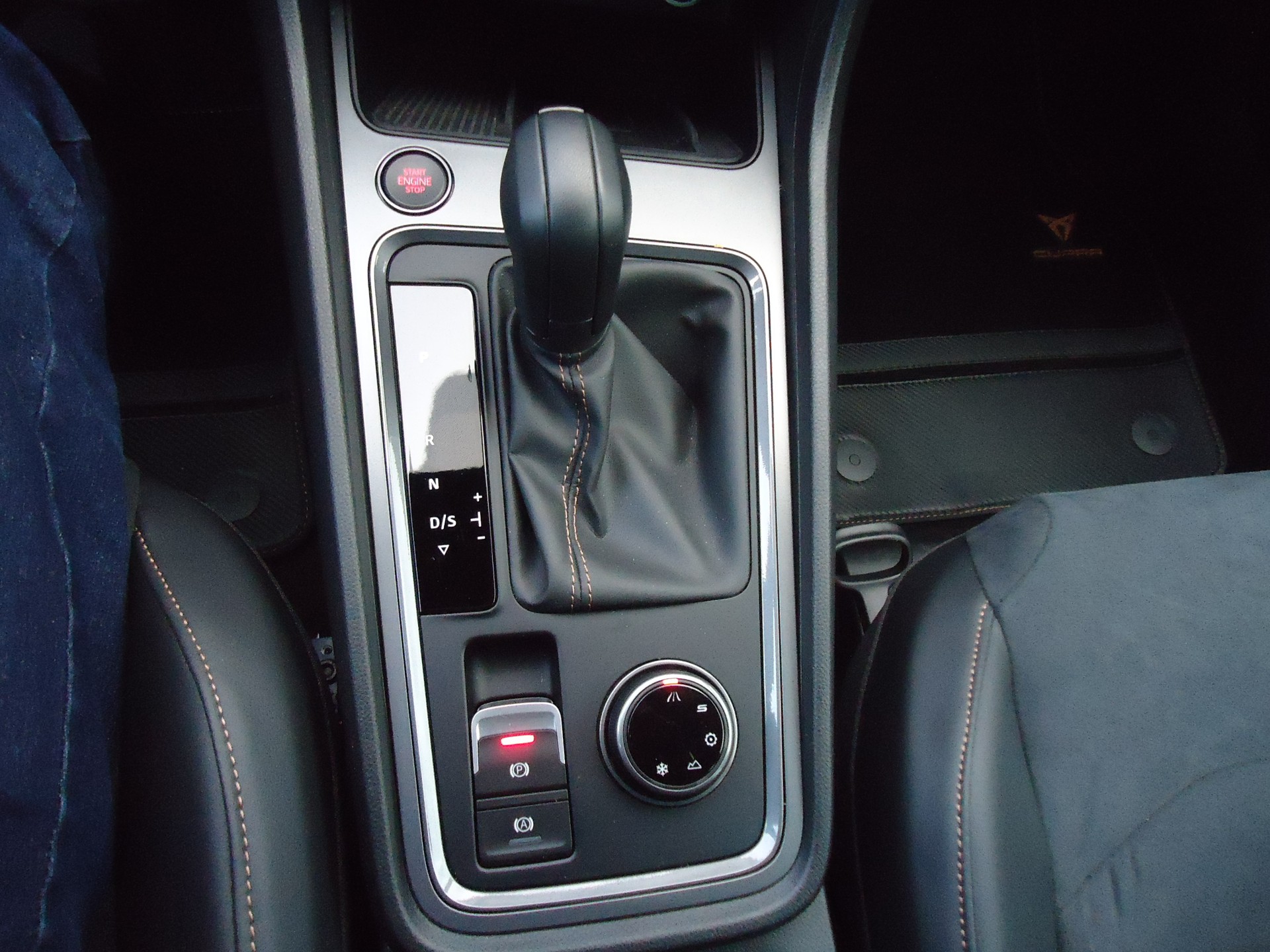 CUPRA Ateca 2.0TSI Inicio 4Drive DSG...... 60 Mt. WERKSGARANTIE ! !-image-10