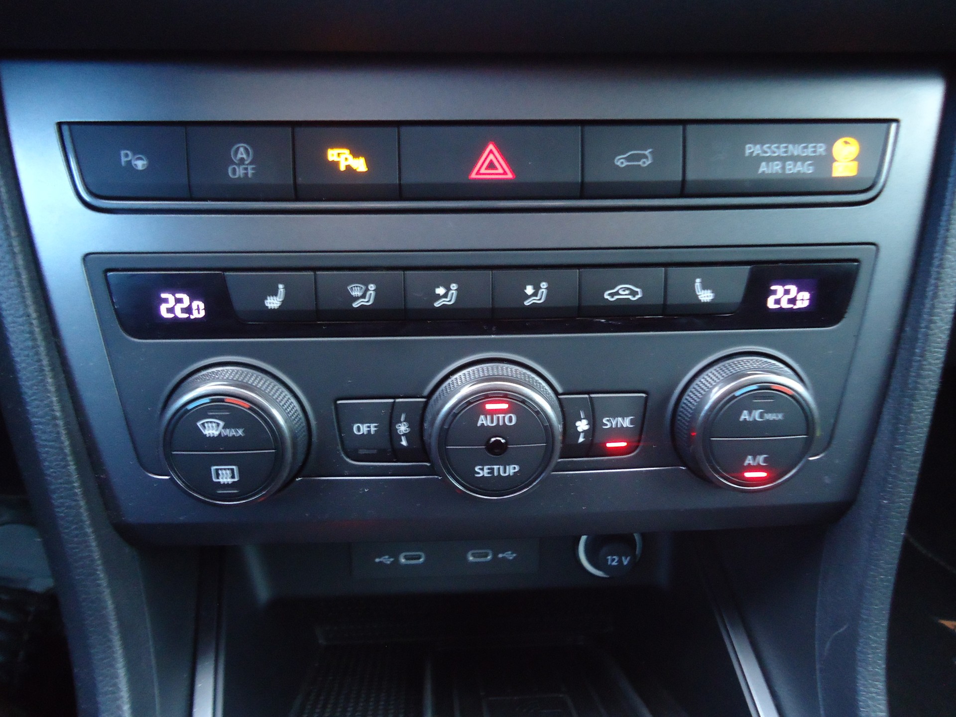 CUPRA Ateca 2.0TSI Inicio 4Drive DSG...... 60 Mt. WERKSGARANTIE ! !-image-12