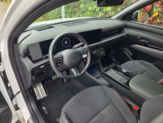 HYUNDAI Tucson 1.6PHEV N-L LUX 4W-image-6