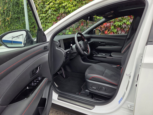 HYUNDAI Tucson 1.6PHEV N-L LUX 4W-image-5