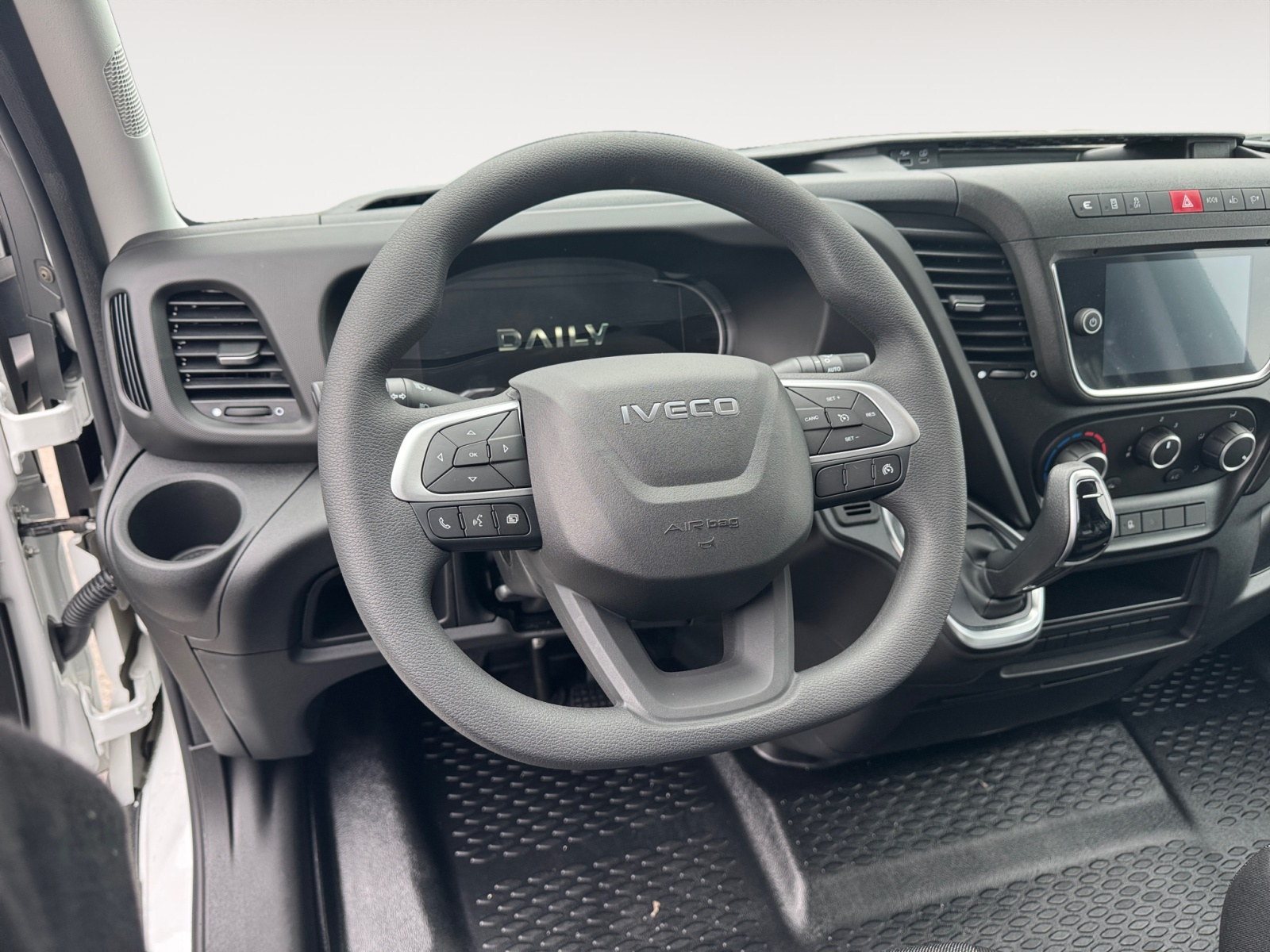 IVECO 35 S 16 A8 V-image-6