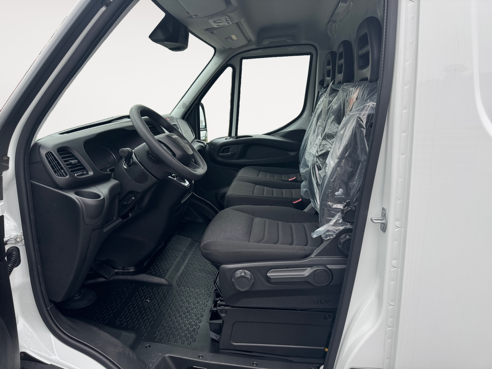 IVECO 35 S 16 A8 V-image-5